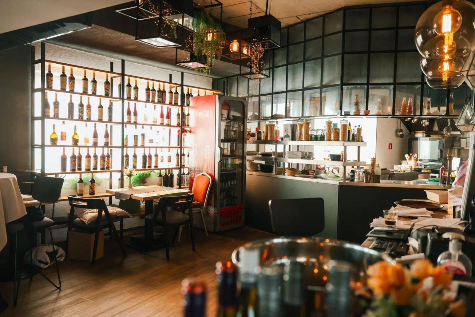 Restaurant/places to eat in Triada Hotel