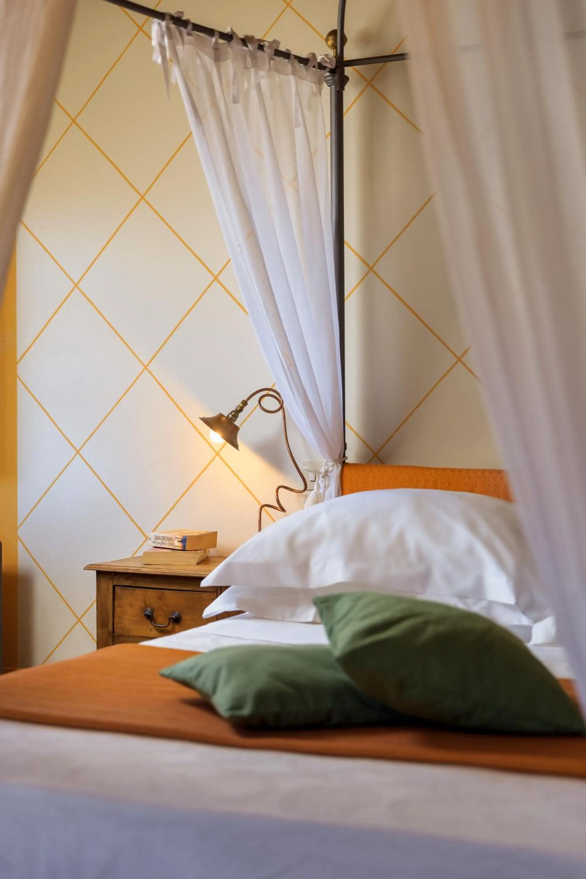 Decorative detail, Bed in Le Lappe