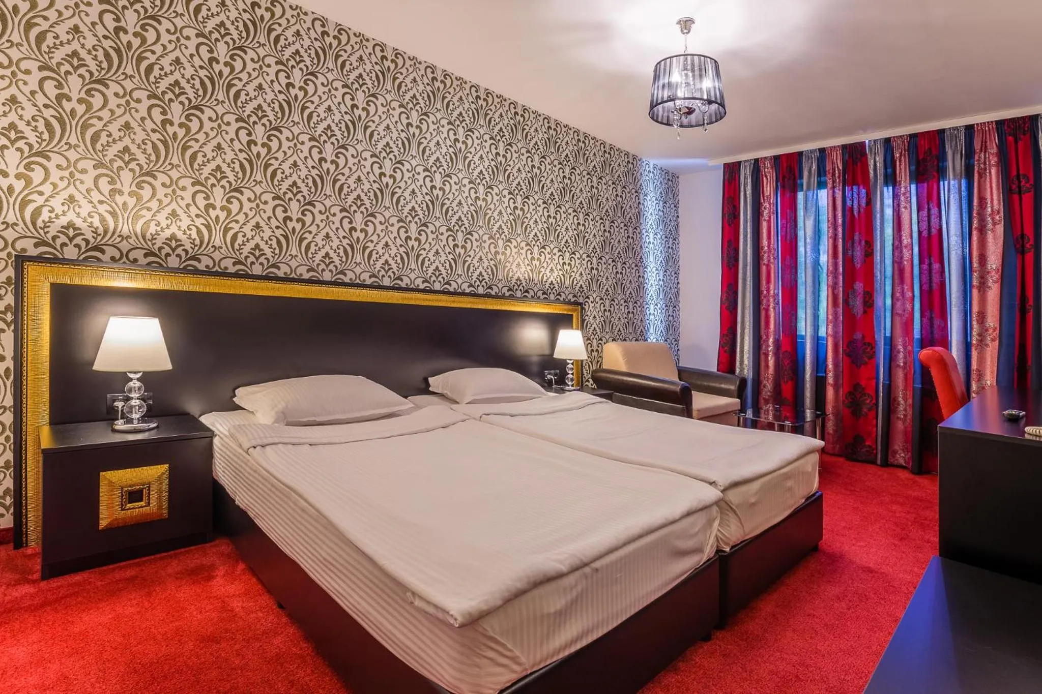 Photo of the whole room, Bed in Hotel Elegance