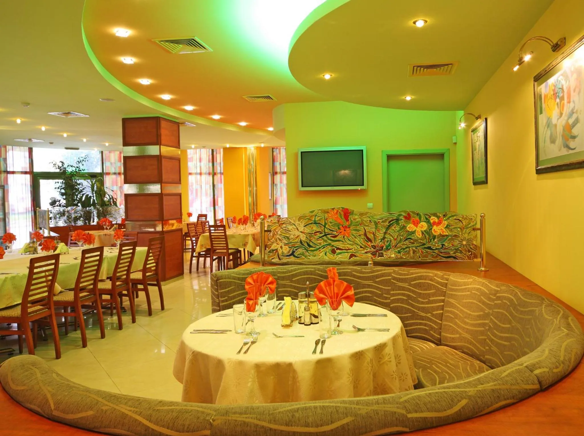 Banquet/Function facilities in Hotel Elegance