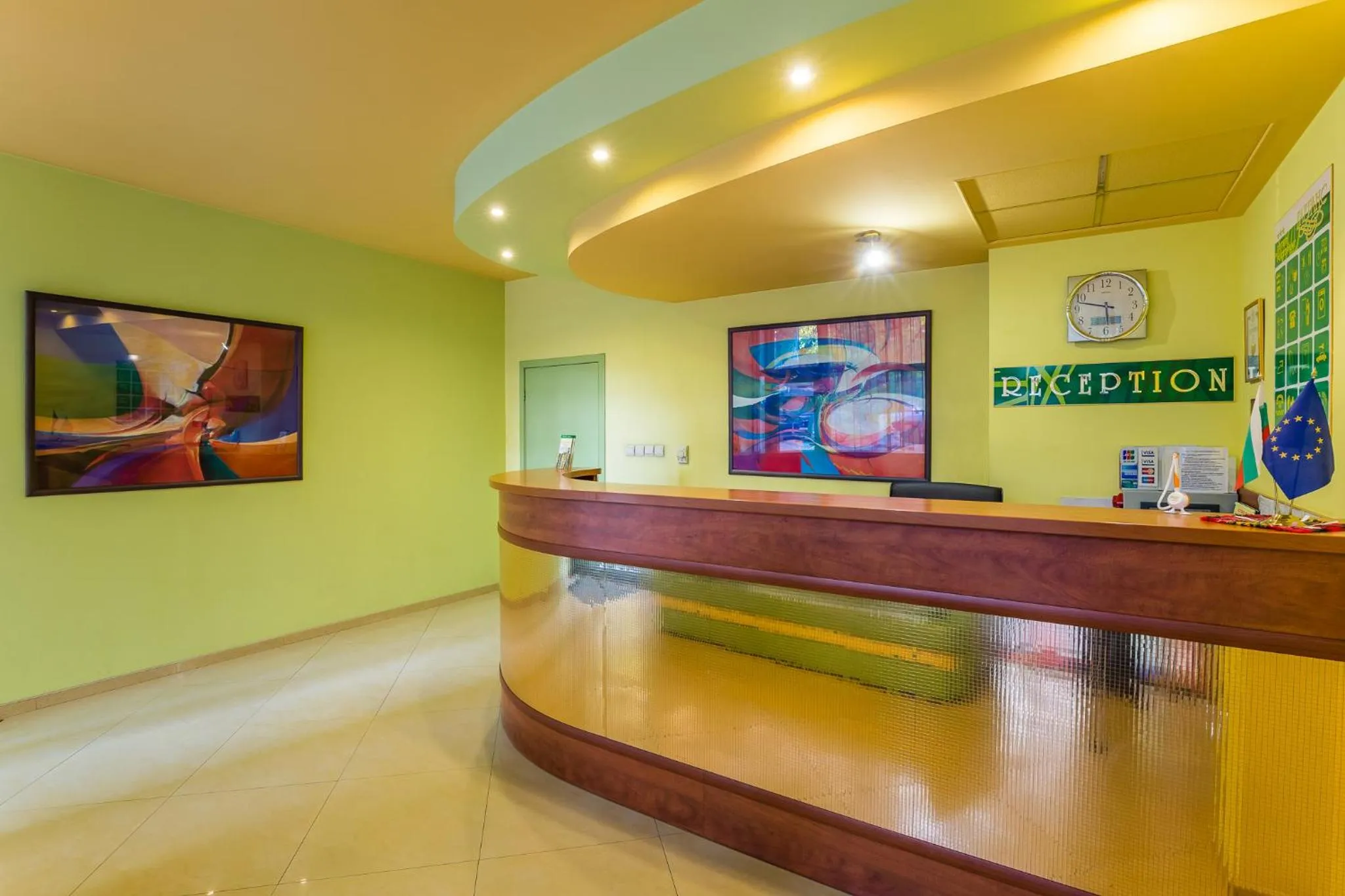 Facade/entrance in Hotel Elegance