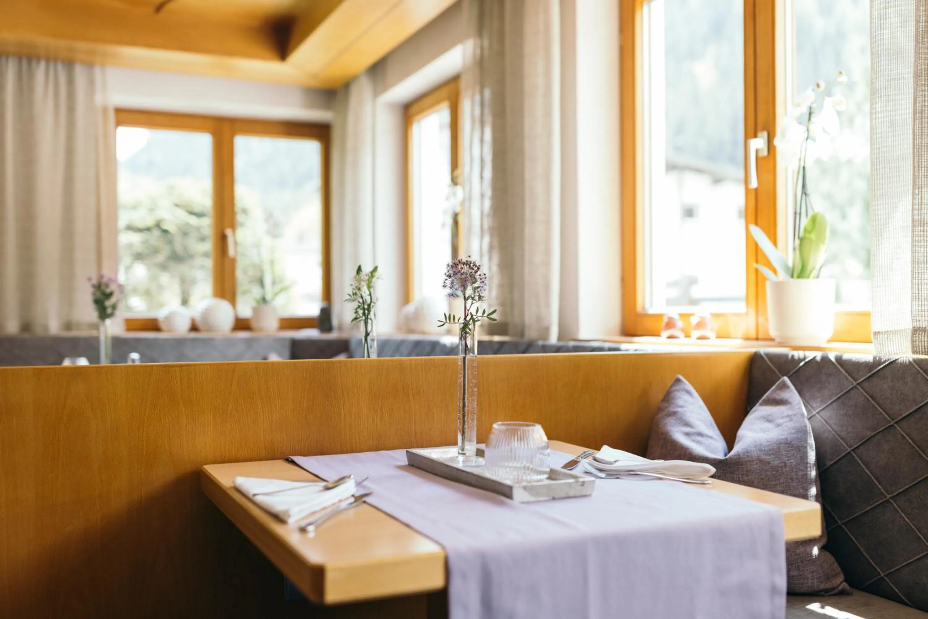 Breakfast in Hotel Garni Romantika