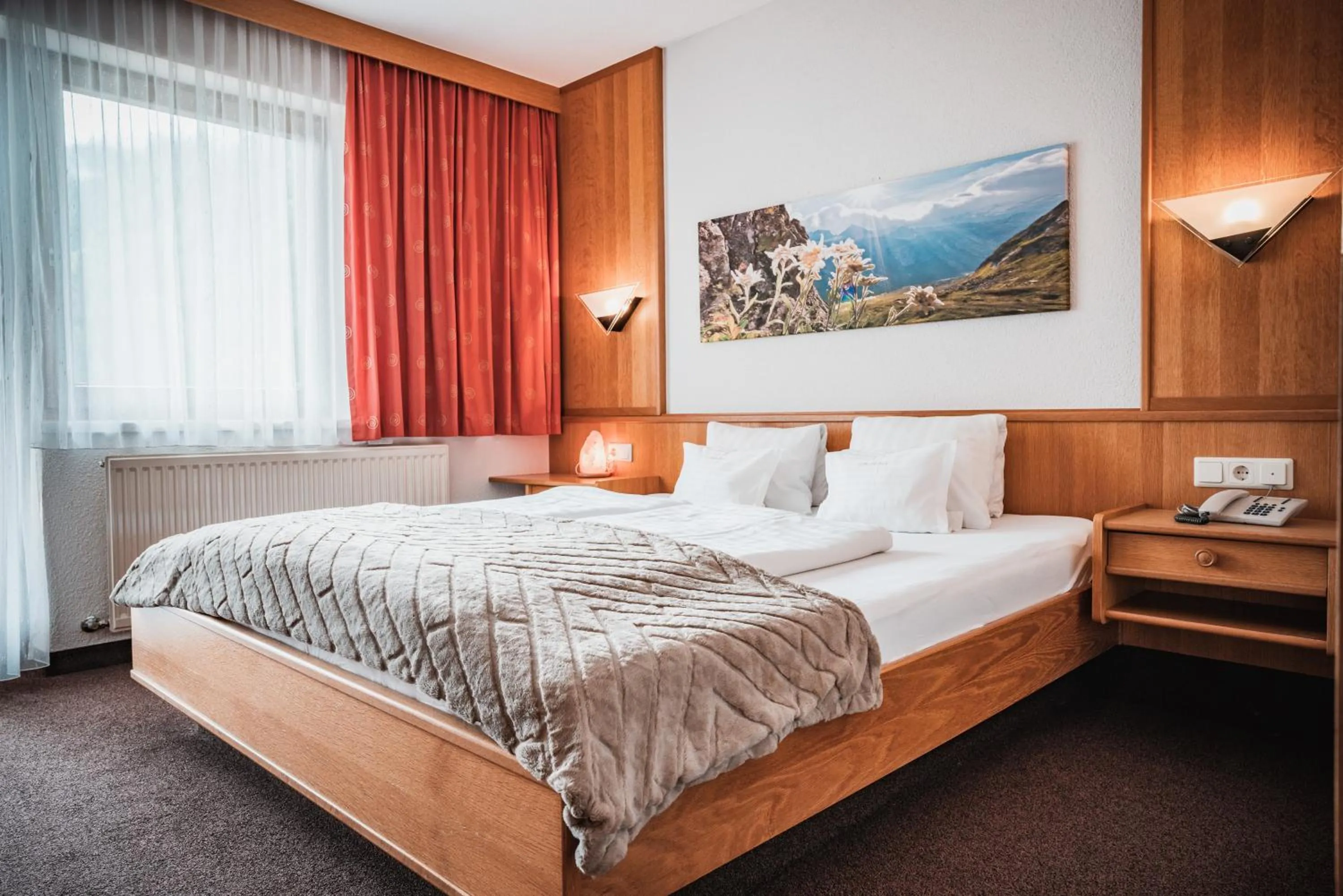 Photo of the whole room, Bed in Hotel Garni Romantika