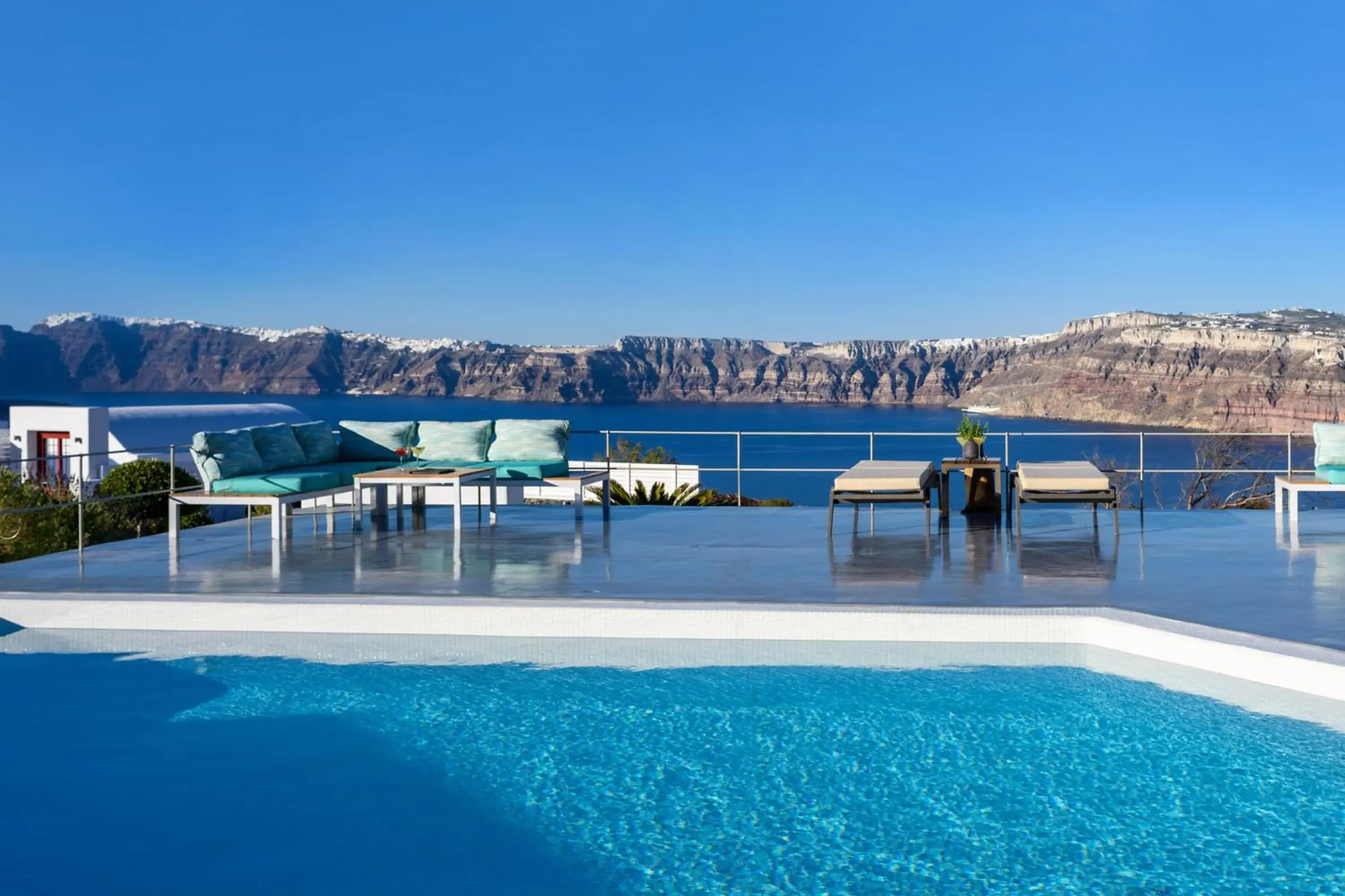 Property building in CAPE 9 Villas & Suites Property building in CAPE 9 Villas & Suites