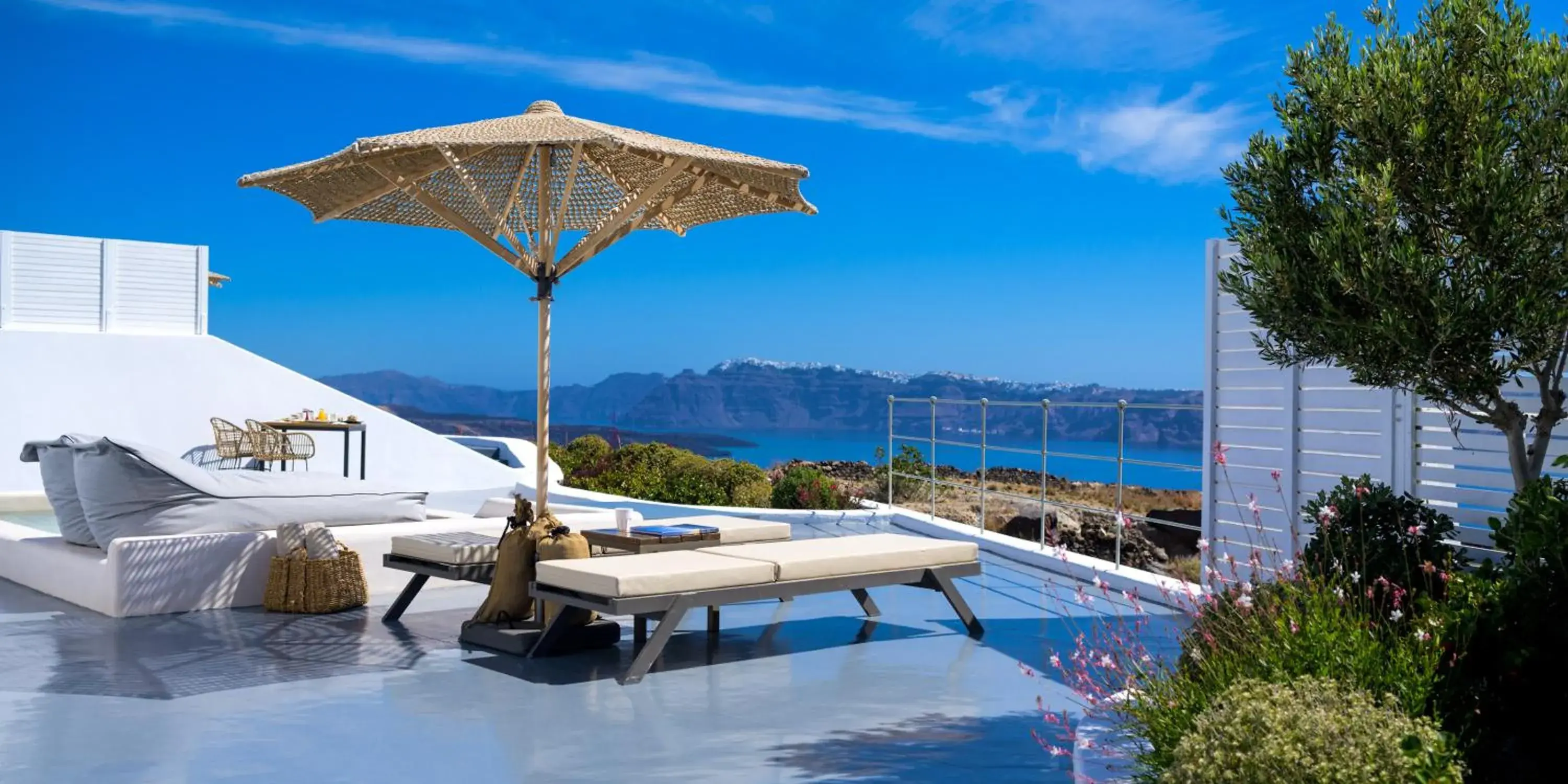 Honeymoon Suite with Private Pool in CAPE 9 Villas & Suites Honeymoon Suite with Private Pool in CAPE 9 Villas & Suites