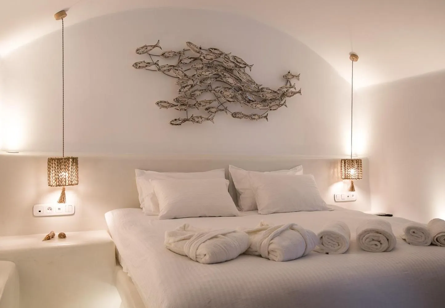 Bed in CAPE 9 Villas & Suites