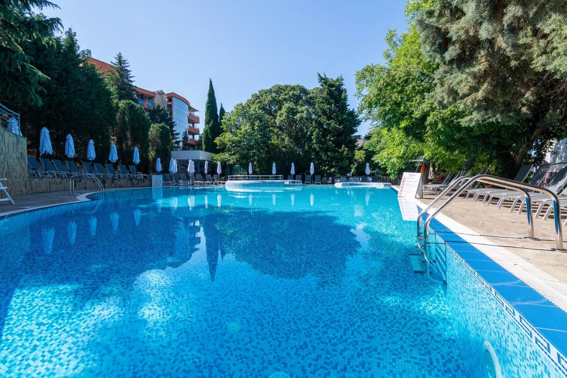 Swimming pool in Hotel Excelsior - All Inclusive