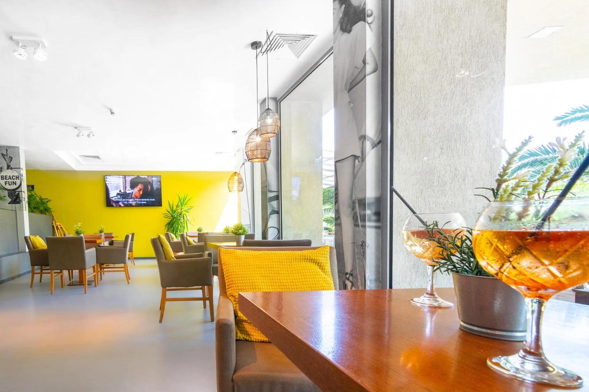 Communal lounge/ TV room in Hotel Excelsior - All Inclusive