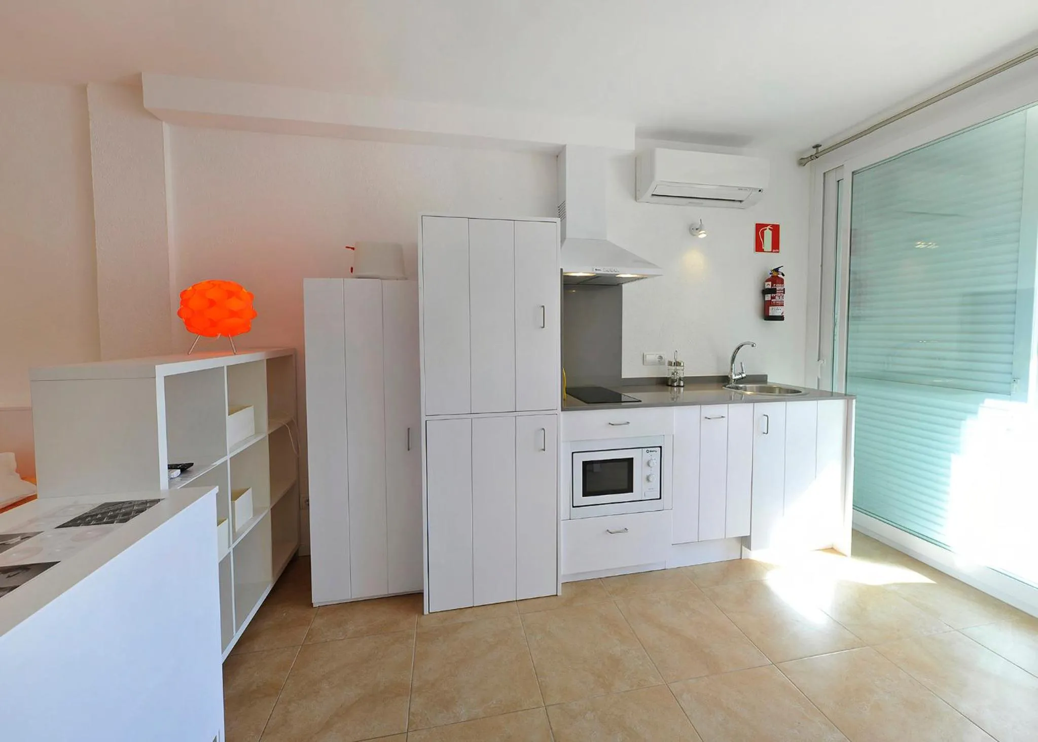 Kitchen or kitchenette in Aparthotel l'Heretat