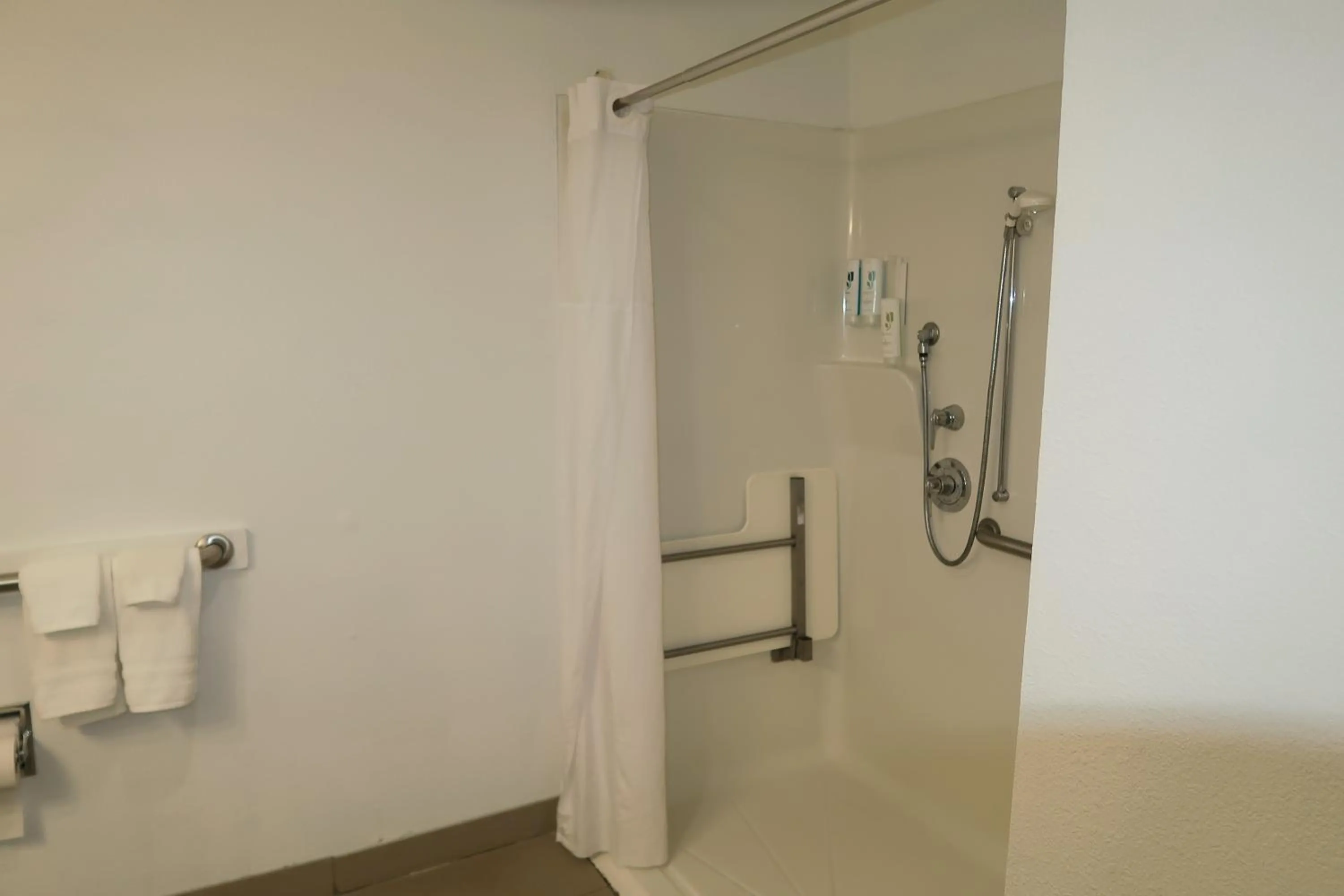 Country Inn & Suites by Radisson, Tallahassee-University Area, FL