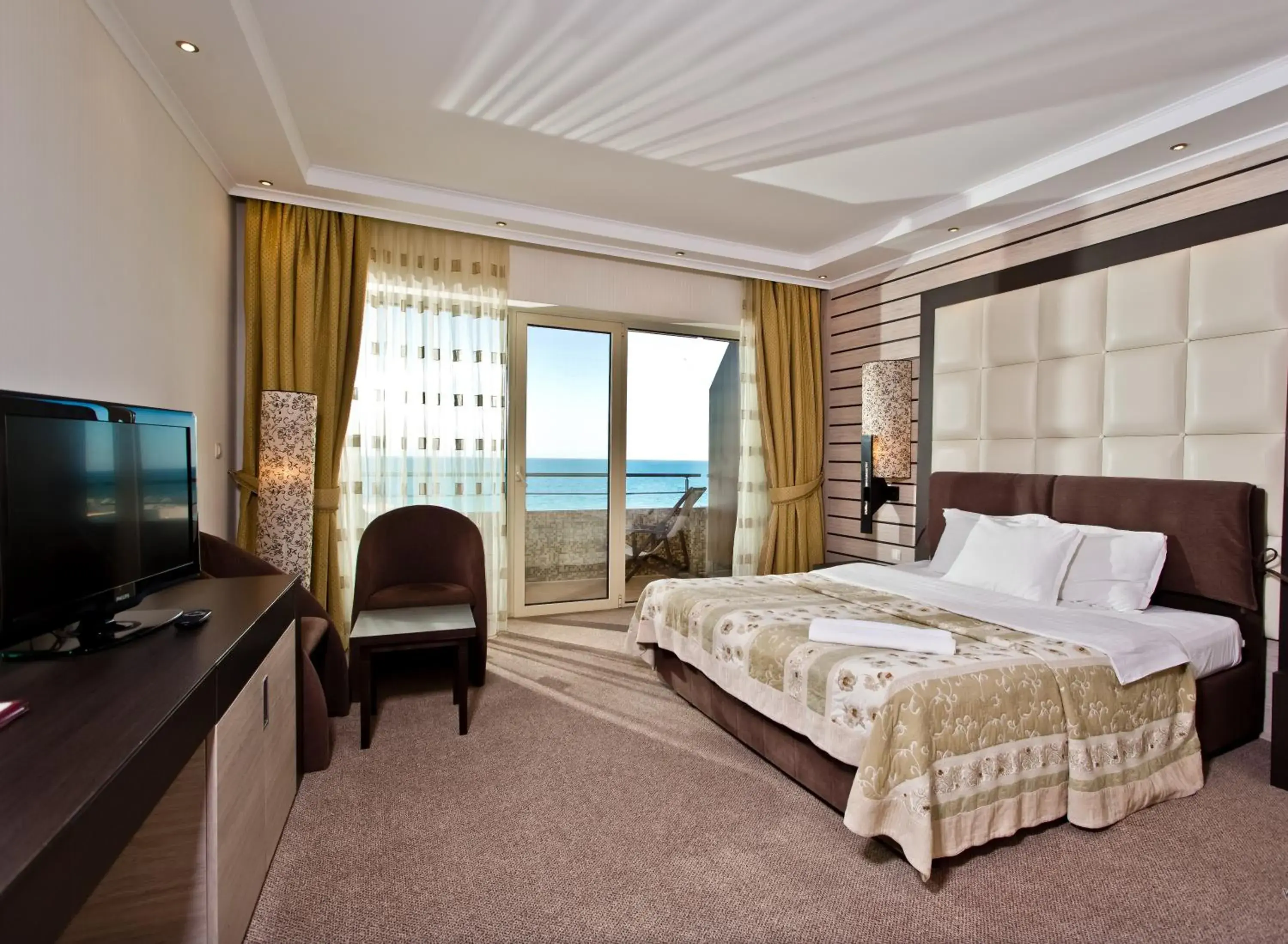 Bed in Grand Hotel Pomorie - Medical spa Bed in Grand Hotel Pomorie - Medical spa