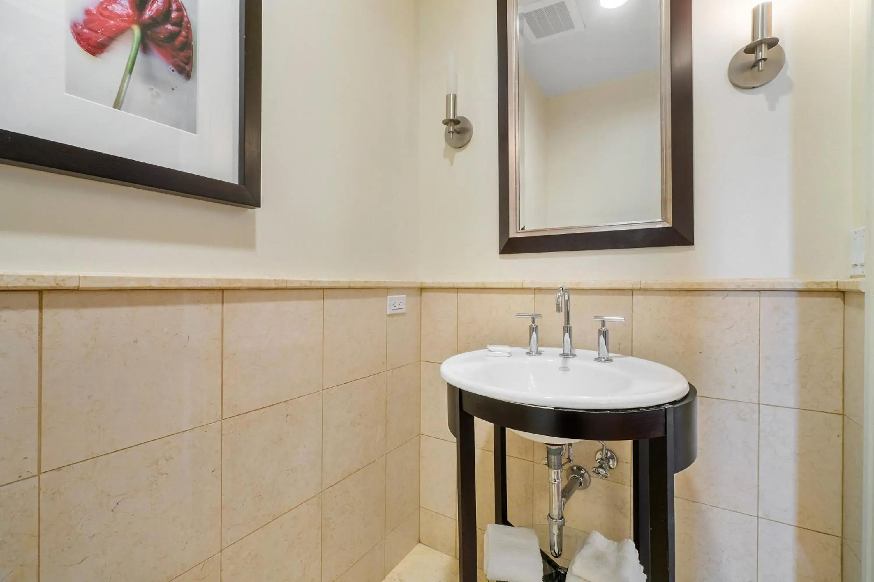 Bathroom in Palm Beach Singer Island Resort & Spa Luxury Suites