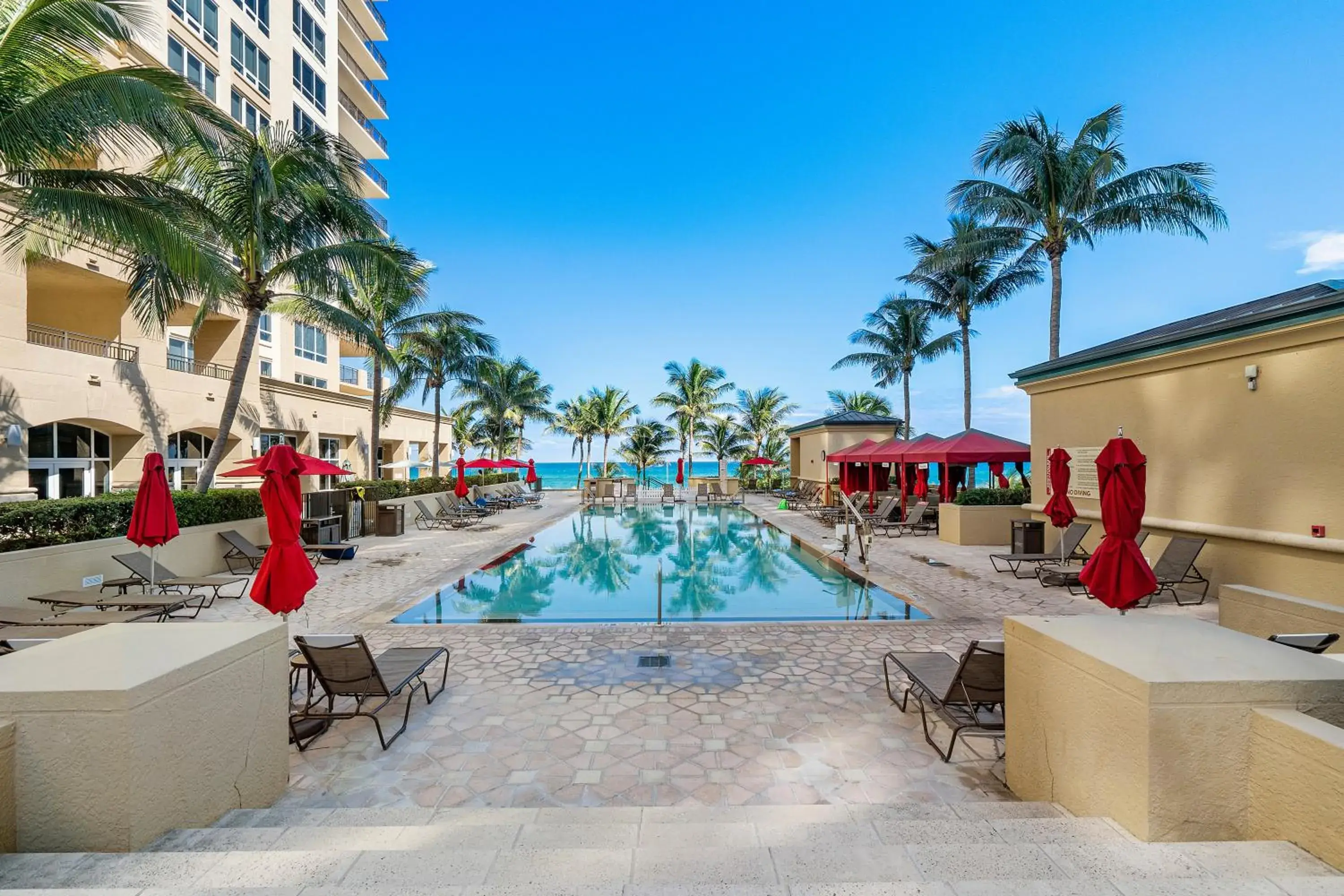 Swimming Pool in Palm Beach Singer Island Resort & Spa Luxury Suites