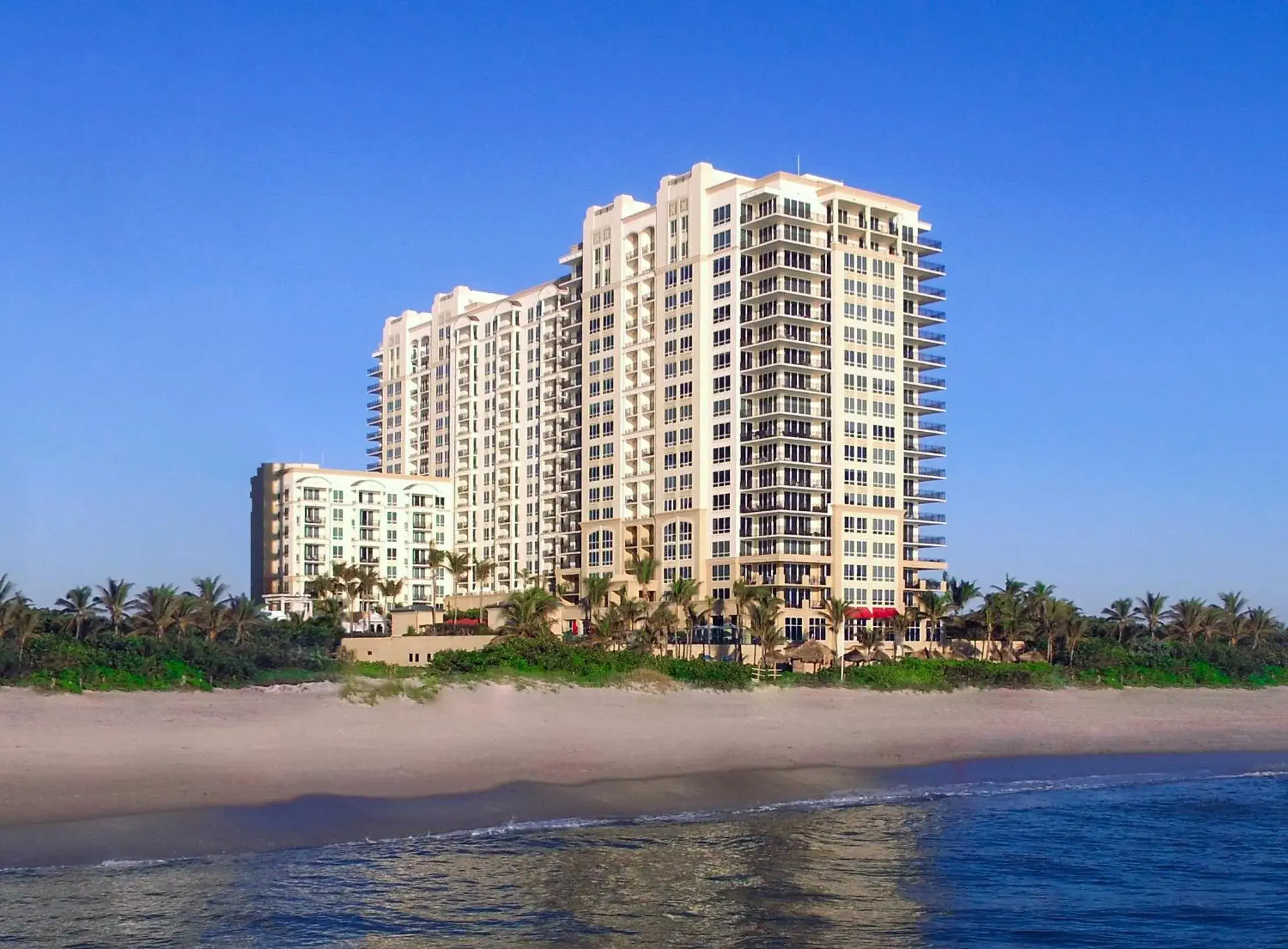 Facade/entrance, Property Building in Palm Beach Singer Island Resort & Spa Luxury Suites