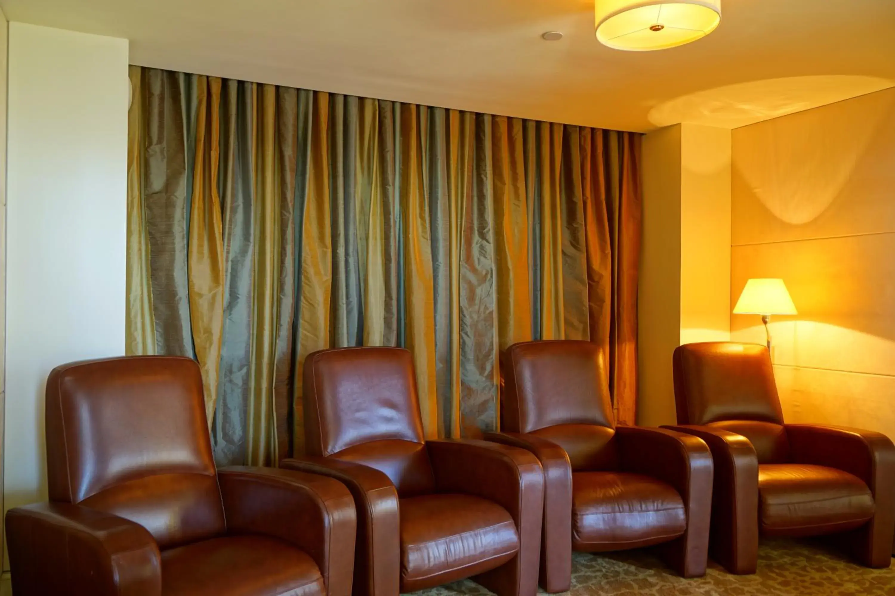 Seating Area in Palm Beach Singer Island Resort & Spa Luxury Suites