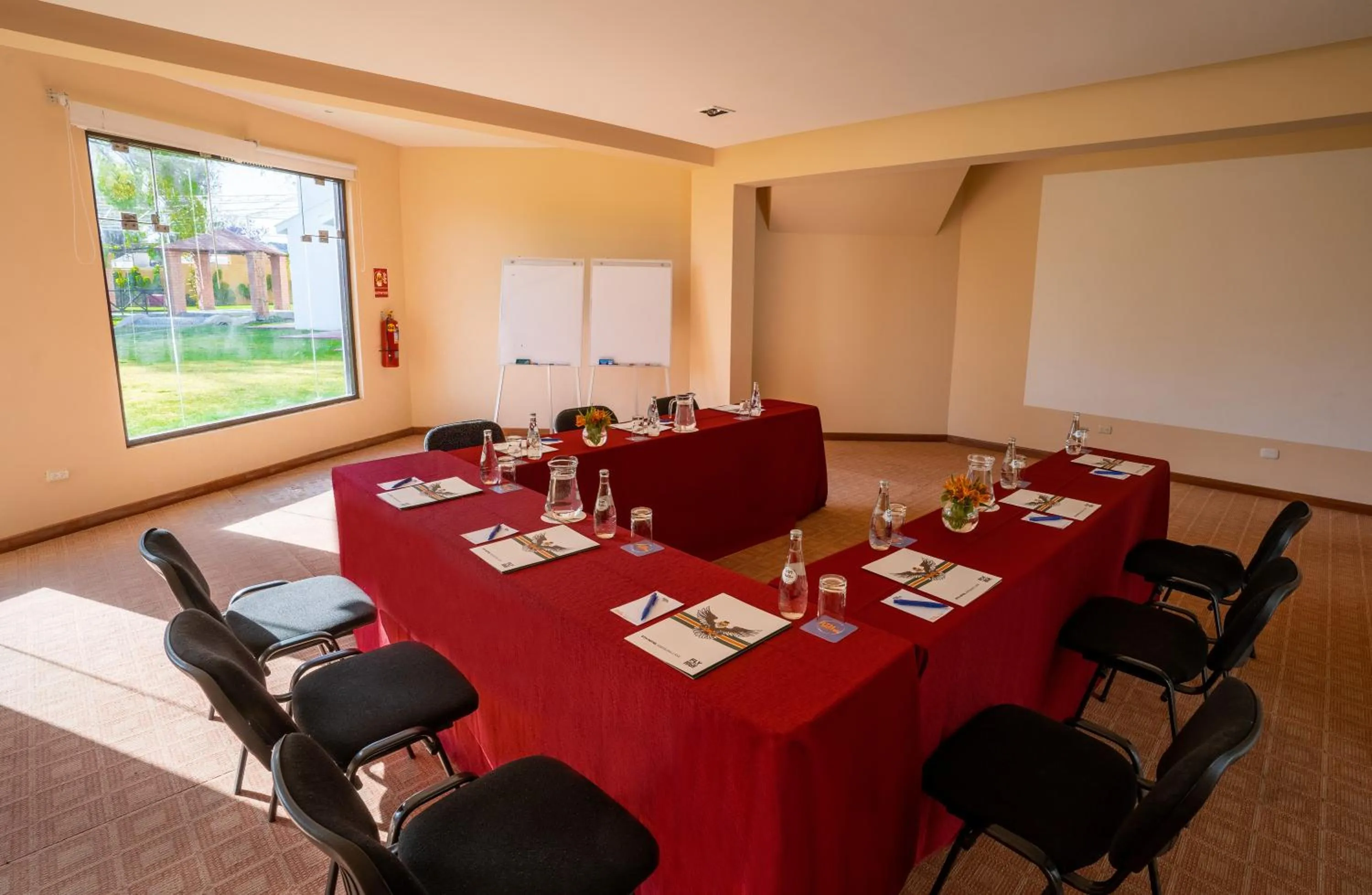 Business facilities in BTH Hotel Arequipa Lake