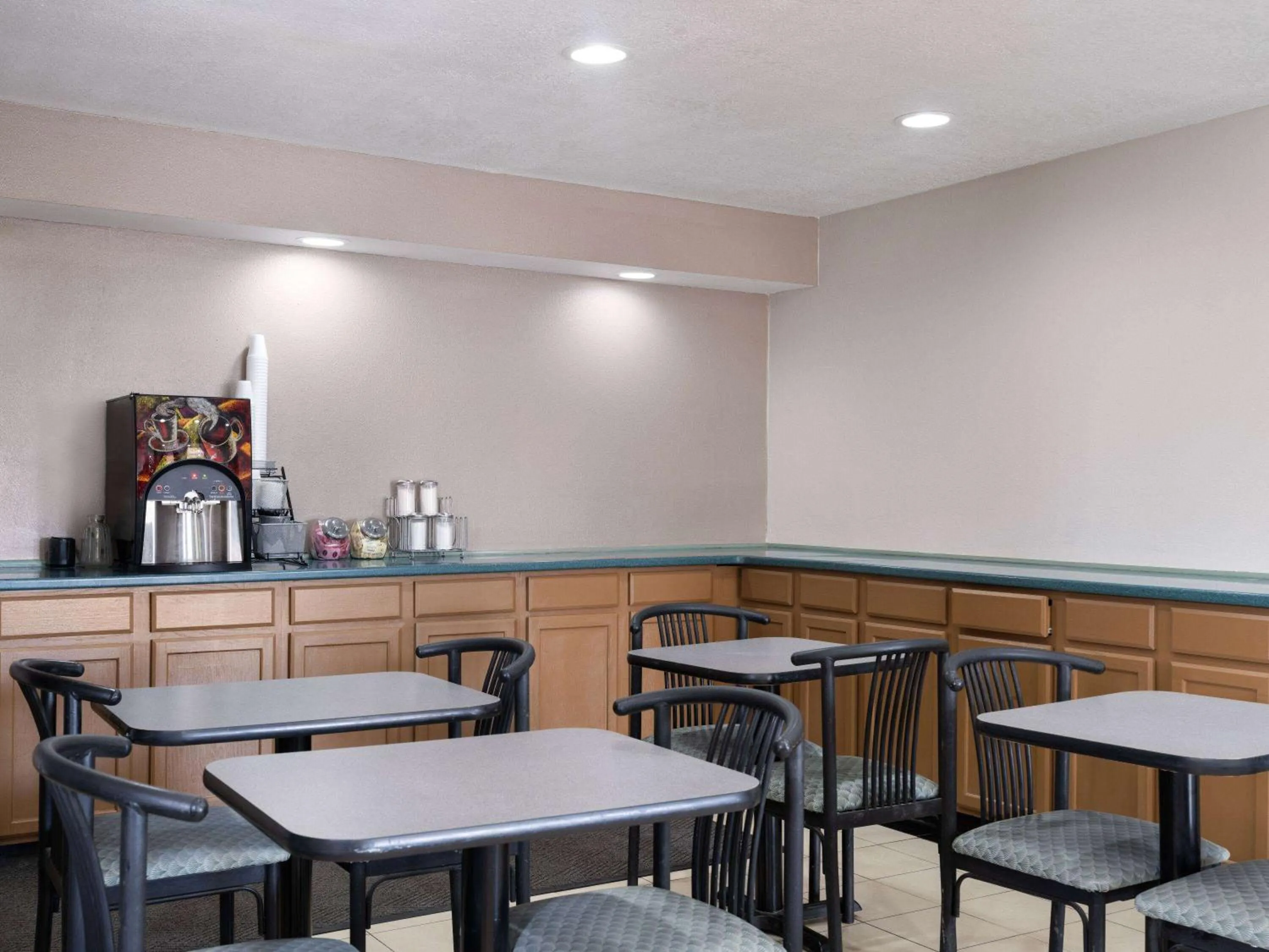 Breakfast in Travelodge by Wyndham Tucson AZ