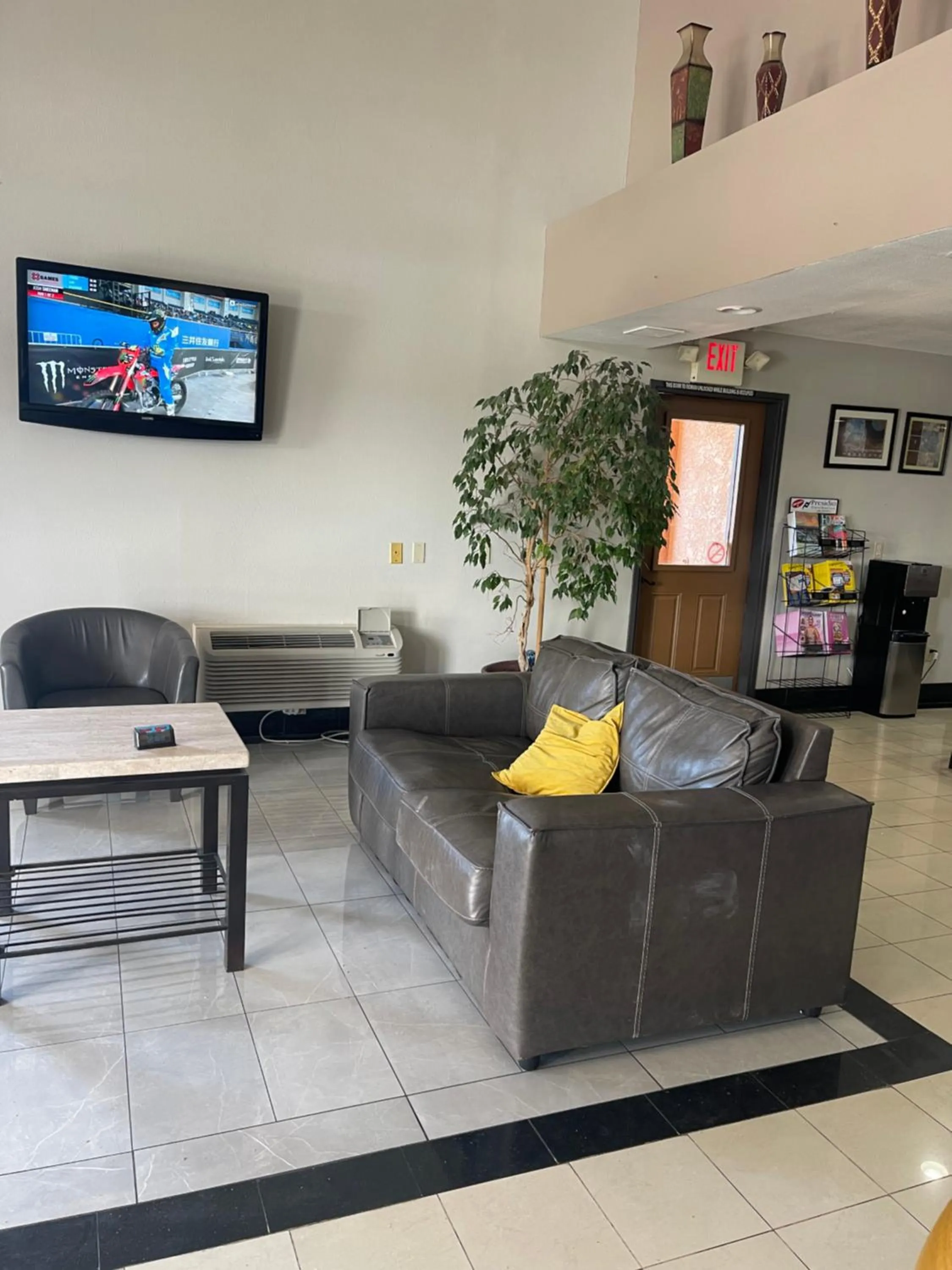 Lobby or reception in Travelodge by Wyndham Tucson AZ