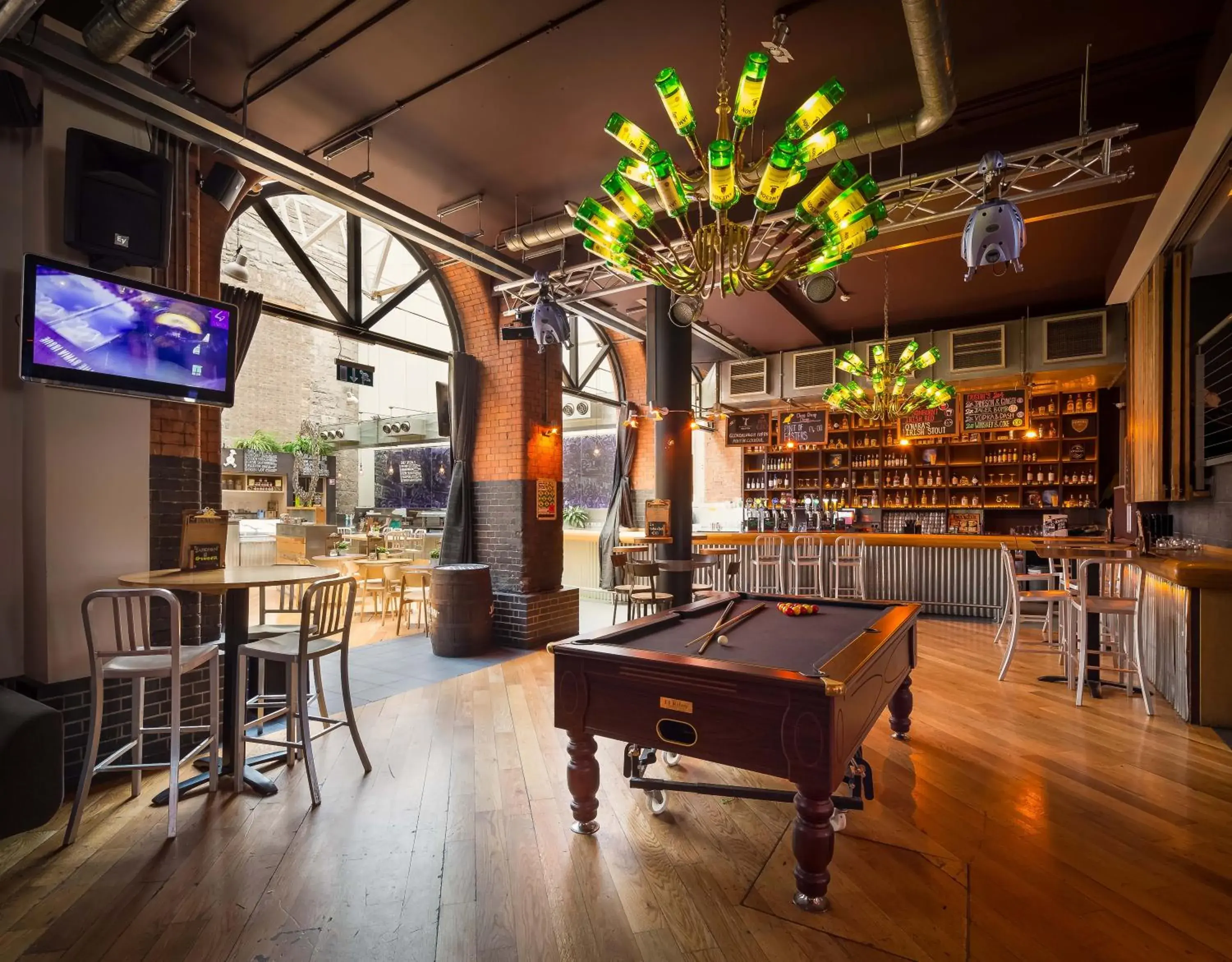 Lounge or bar, Billiards in Generator Dublin