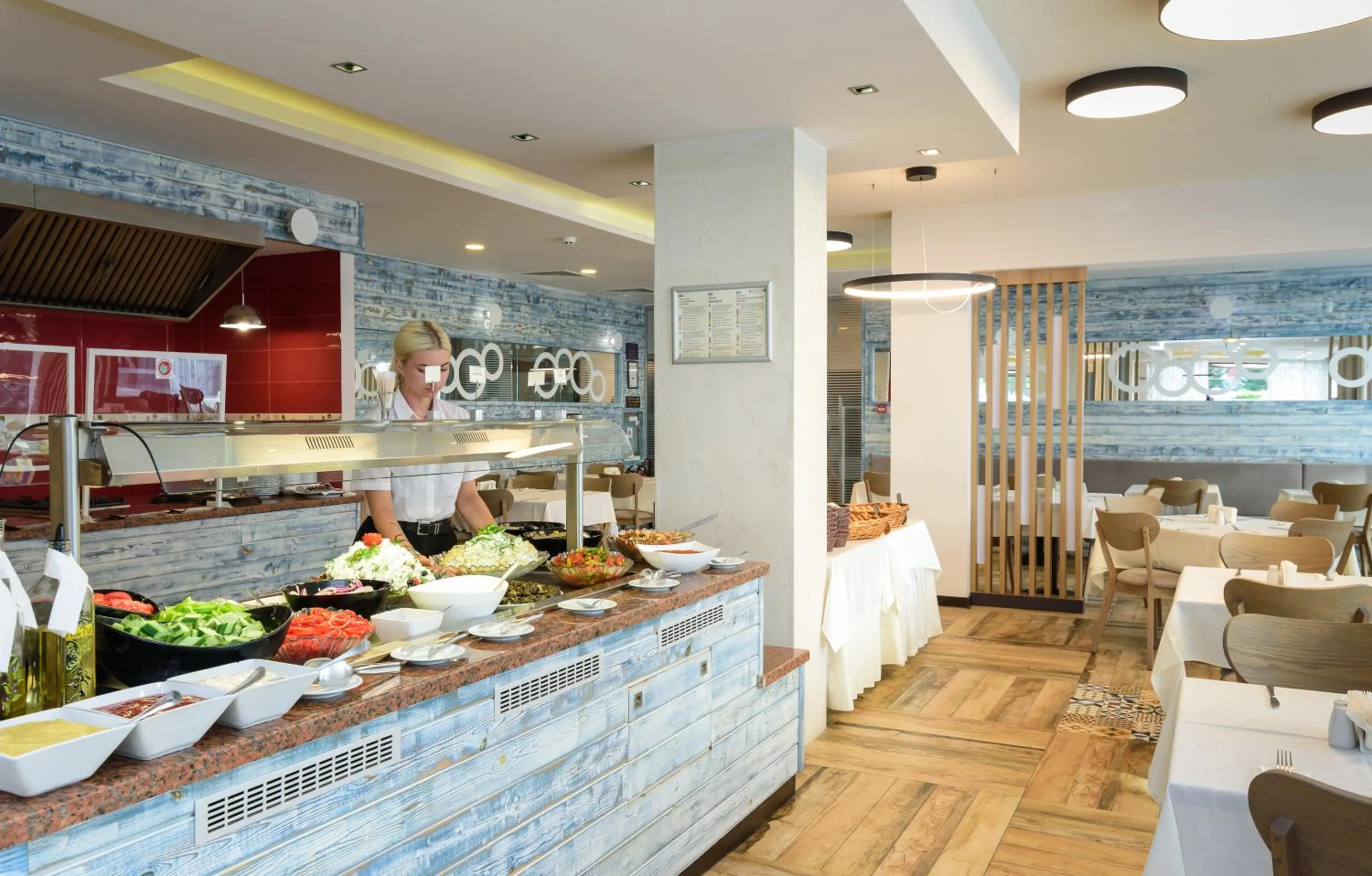 Restaurant/places to eat in Lion Sunny Beach Hotel