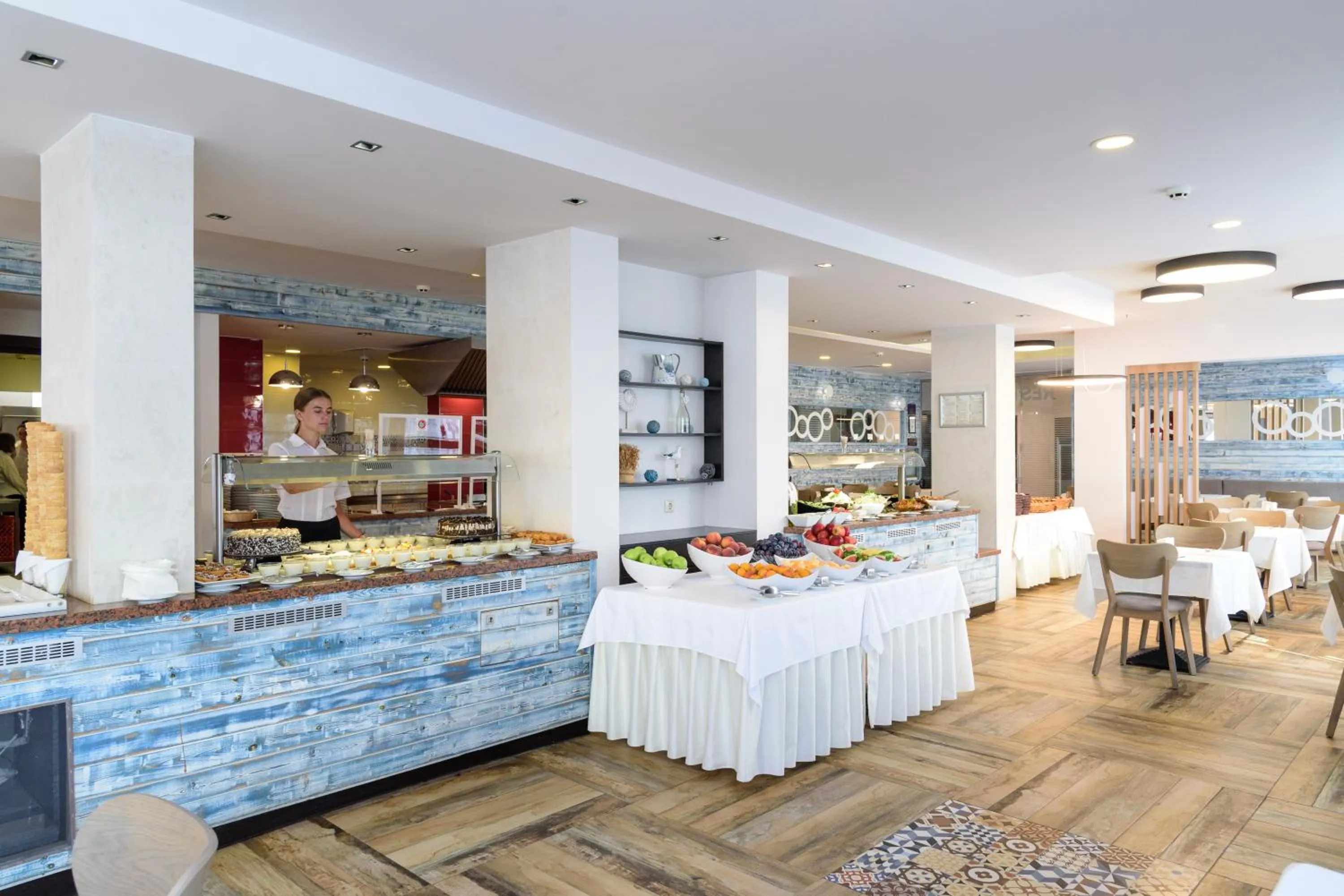 Food in Lion Sunny Beach Hotel