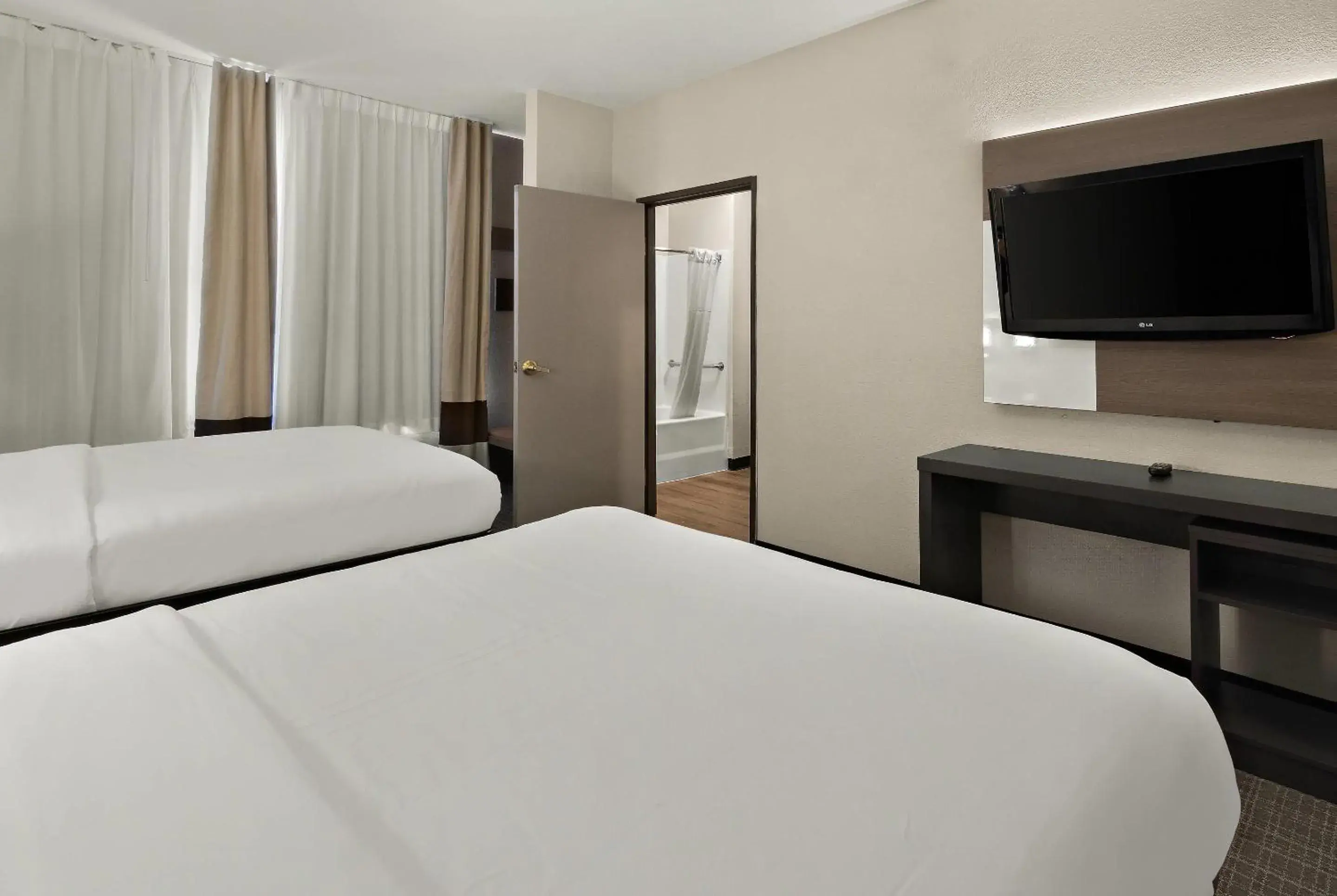 Bedroom, Bed in Comfort Suites Fort Worth North Fossil Creek Bedroom, Bed in Comfort Suites Fort Worth North Fossil Creek