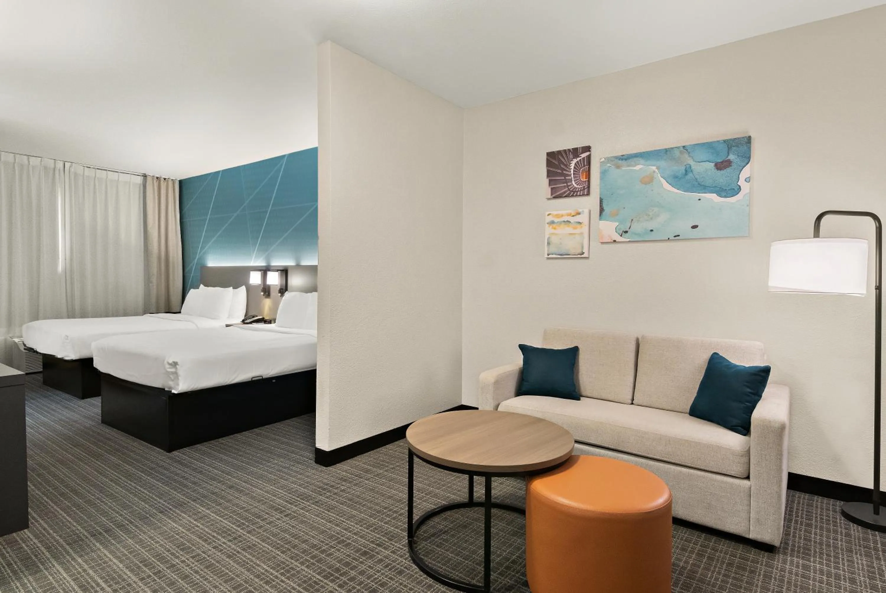 Bed in Comfort Suites Fort Worth North Fossil Creek