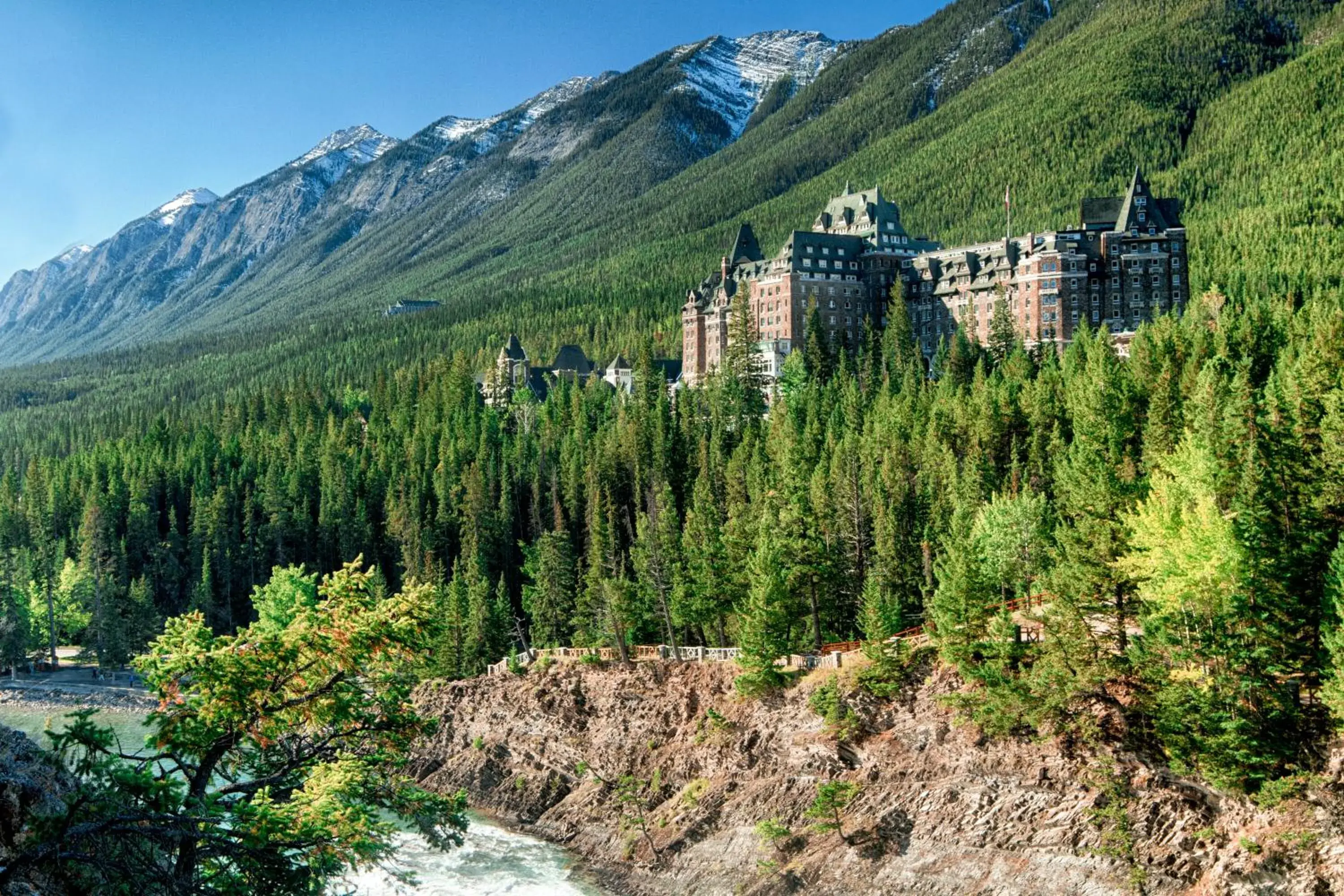 Bird's eye view in Fairmont Banff Springs Bird's eye view in Fairmont Banff Springs