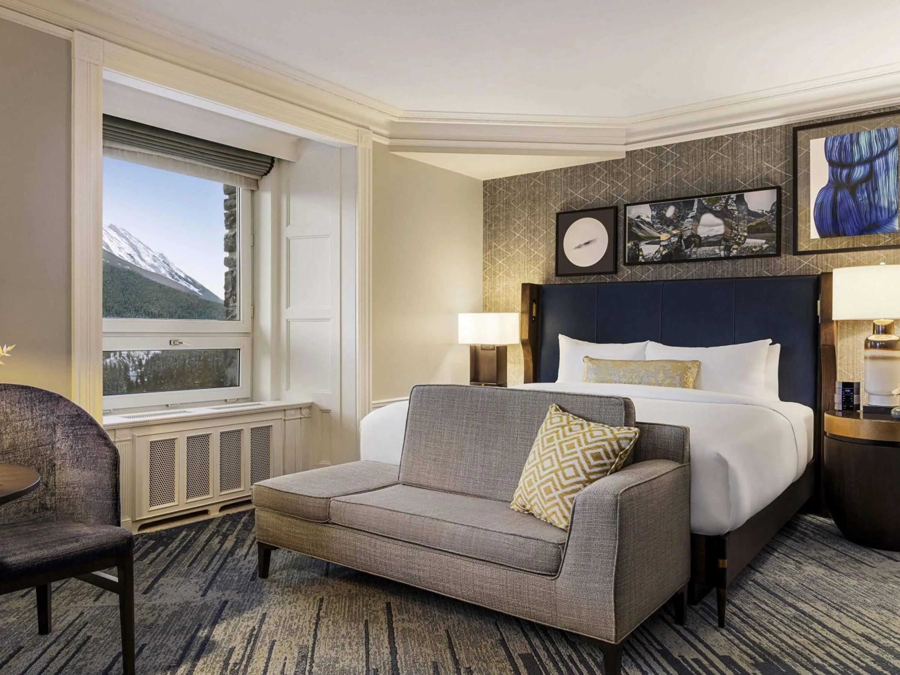 Bedroom in Fairmont Banff Springs