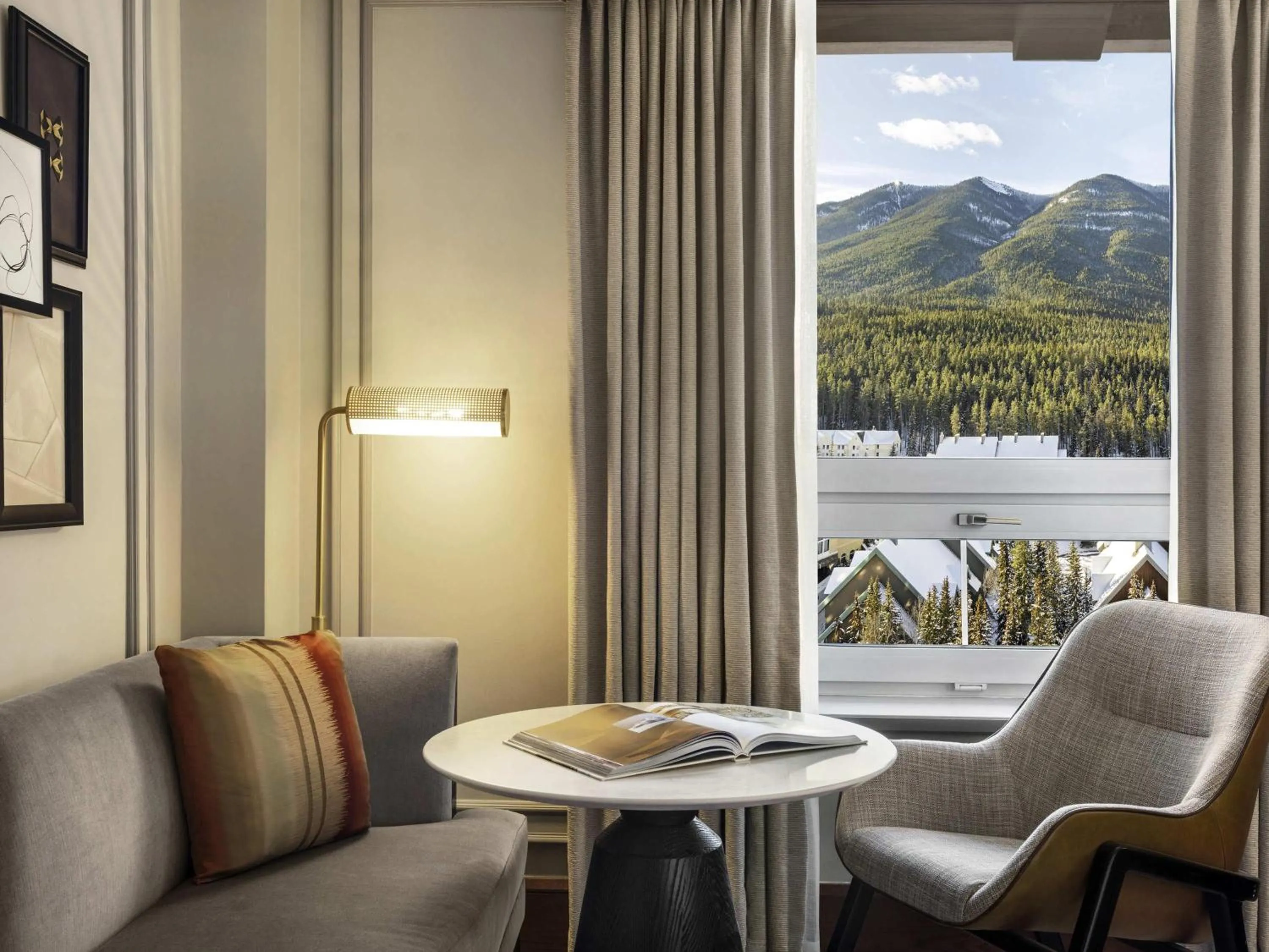 Bedroom in Fairmont Banff Springs