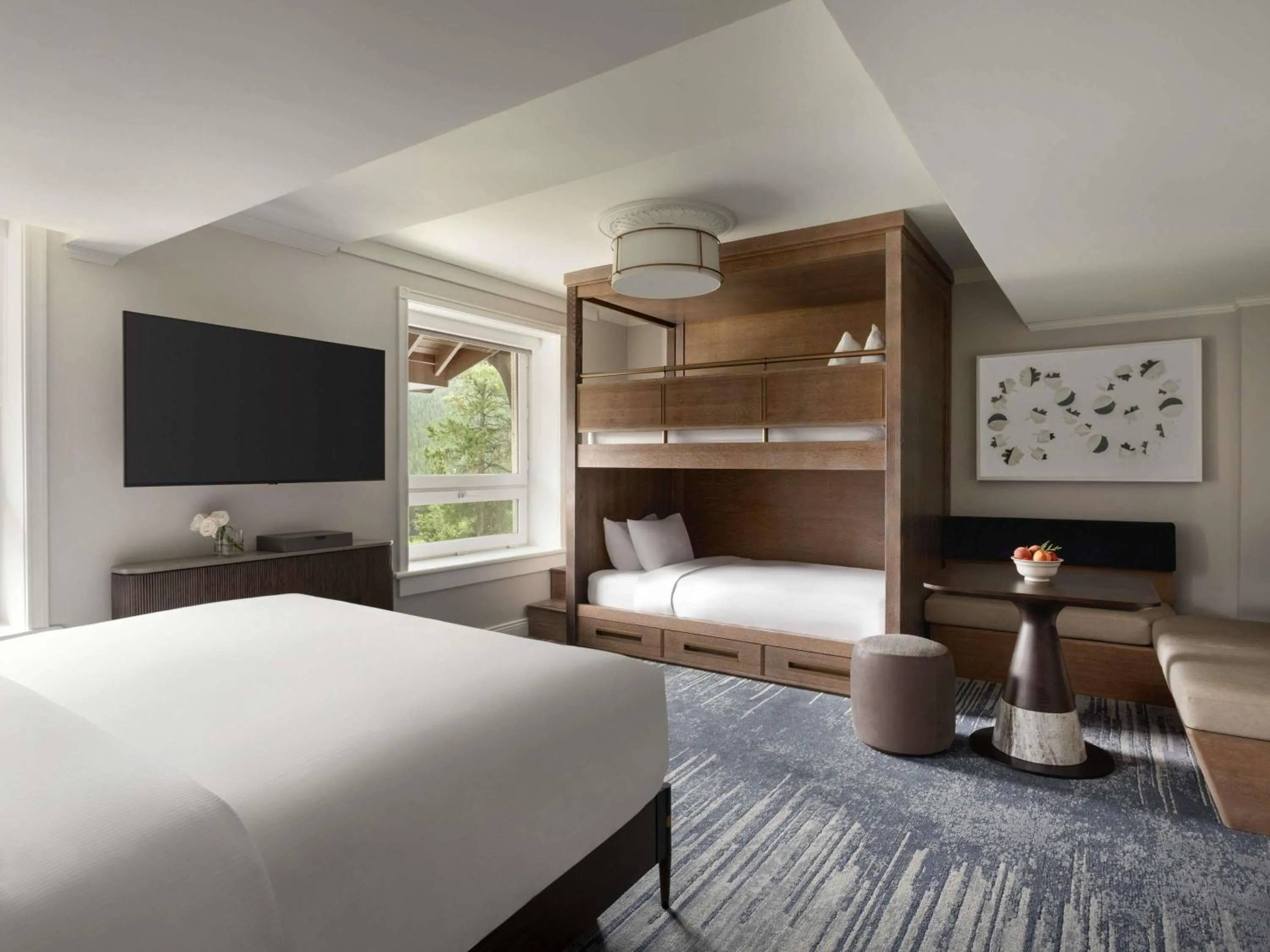 Bedroom, Bed in Fairmont Banff Springs