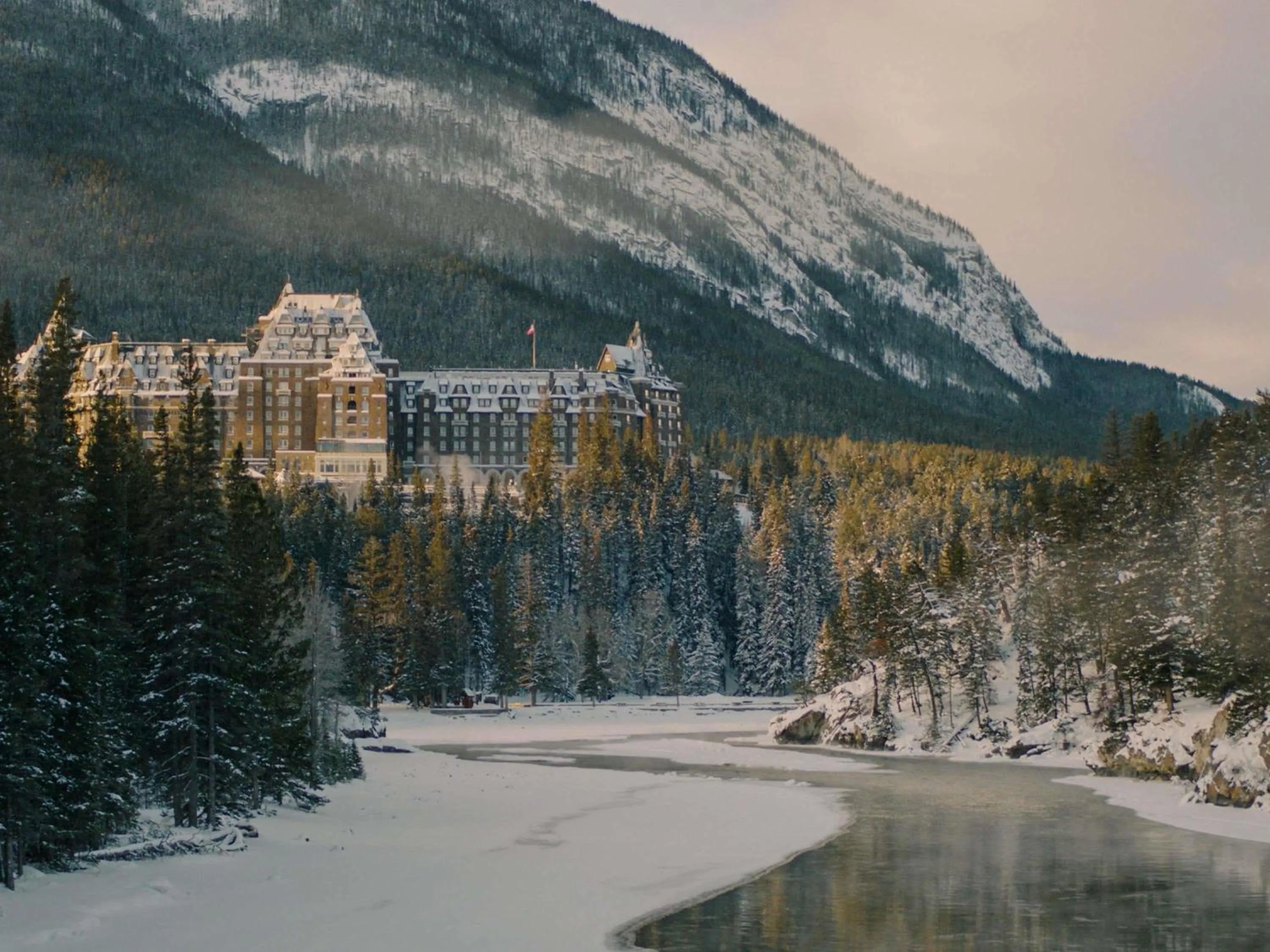 Property building in Fairmont Banff Springs