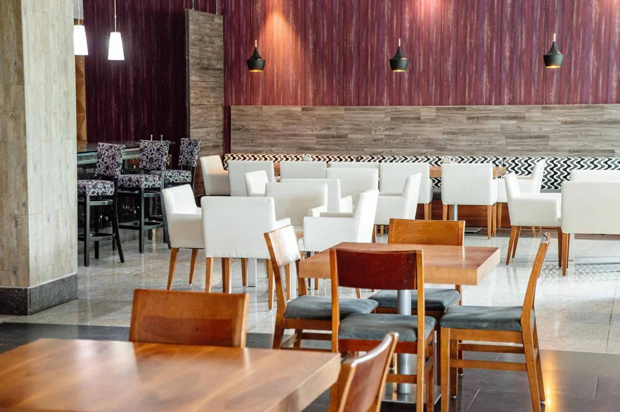 Restaurant/places to eat in Casa Inn Business Hotel Celaya