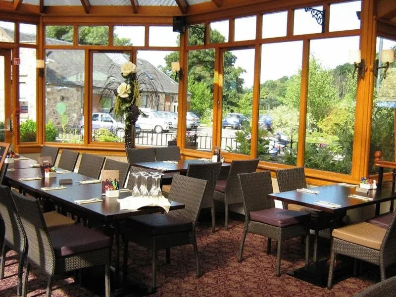 Restaurant/places to eat in Laird And Dog Inn