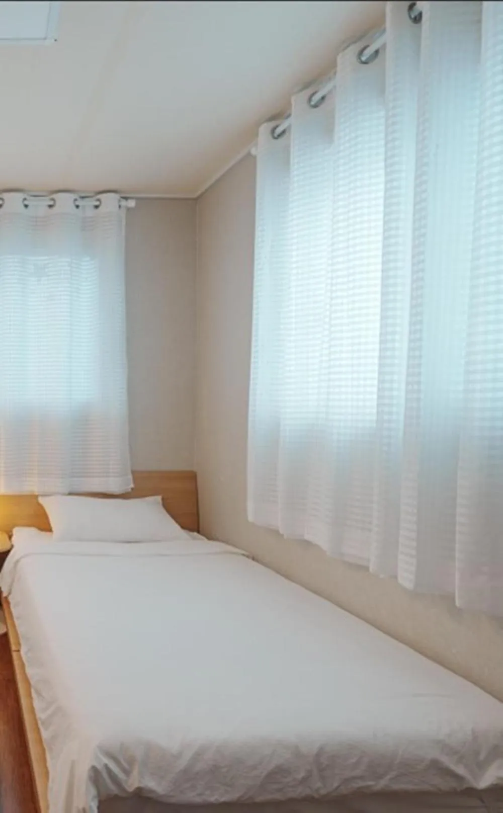 Bed in 인천공항 게스트하우스 레인부츠