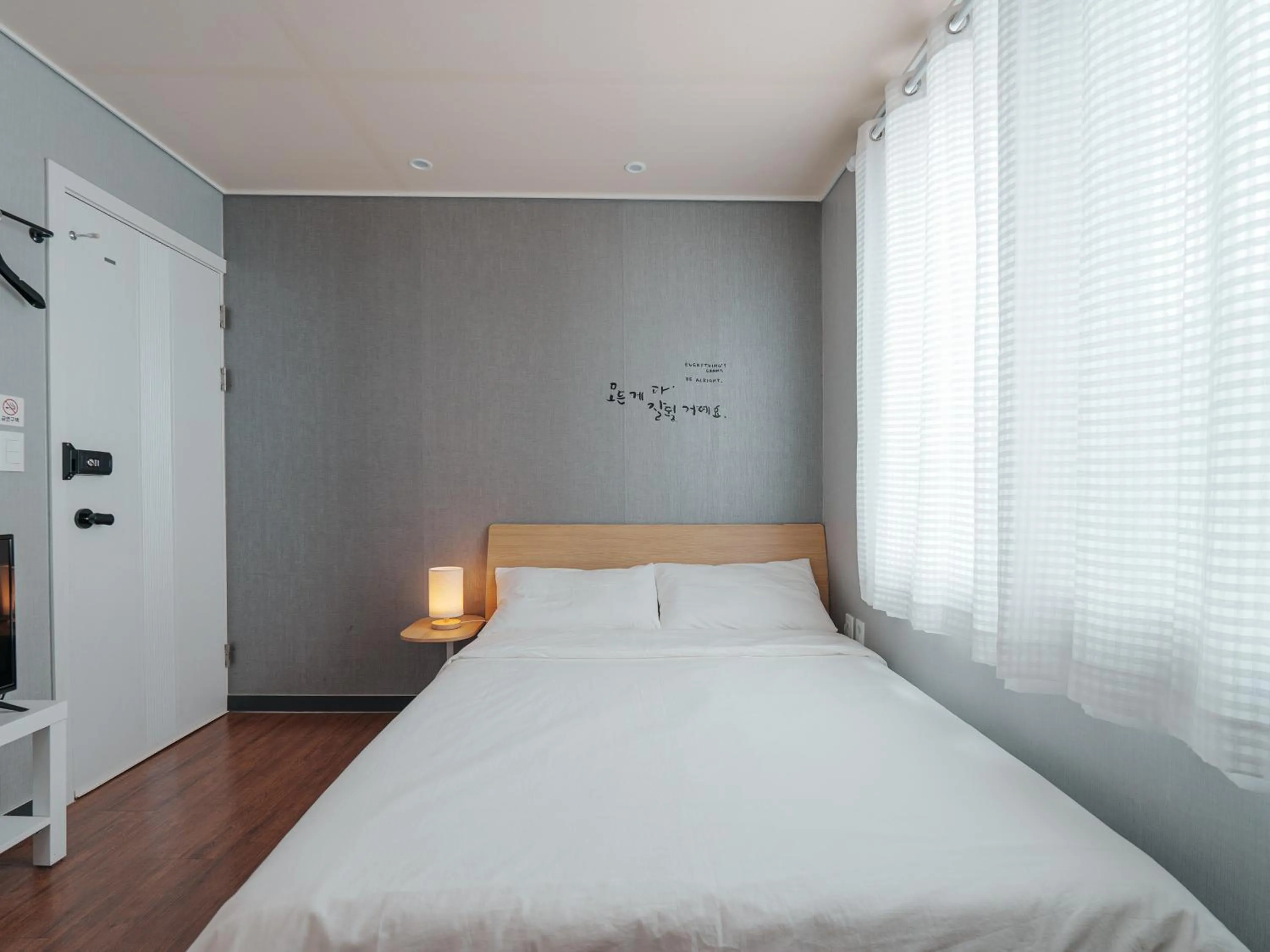 Bedroom, Bed in 인천공항 게스트하우스 레인부츠