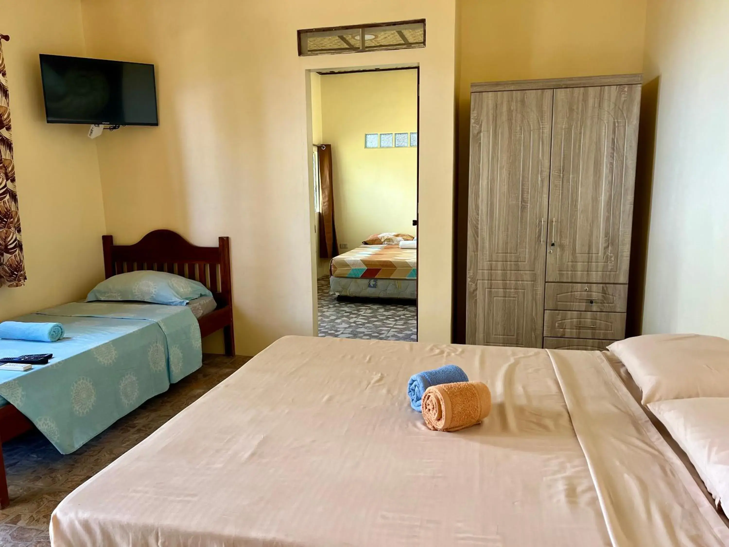 Family Room with Bathroom in Bamboo Paradise Beach Resort Family Room with Bathroom in Bamboo Paradise Beach Resort