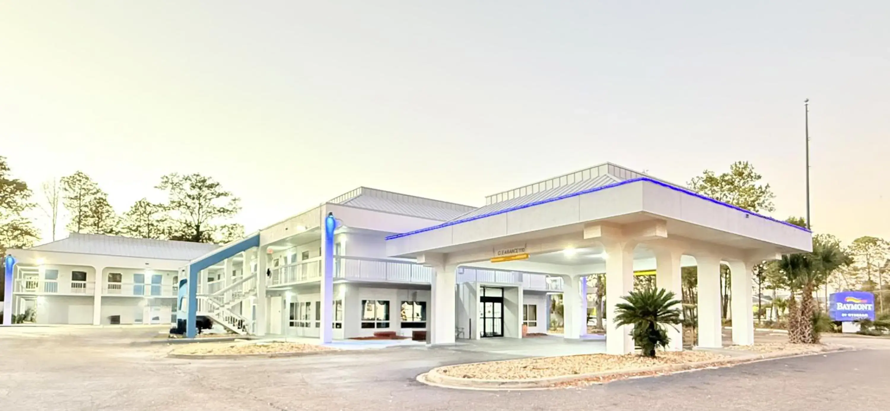 Property building in Baymont by Wyndham Tallahassee Property building in Baymont by Wyndham Tallahassee