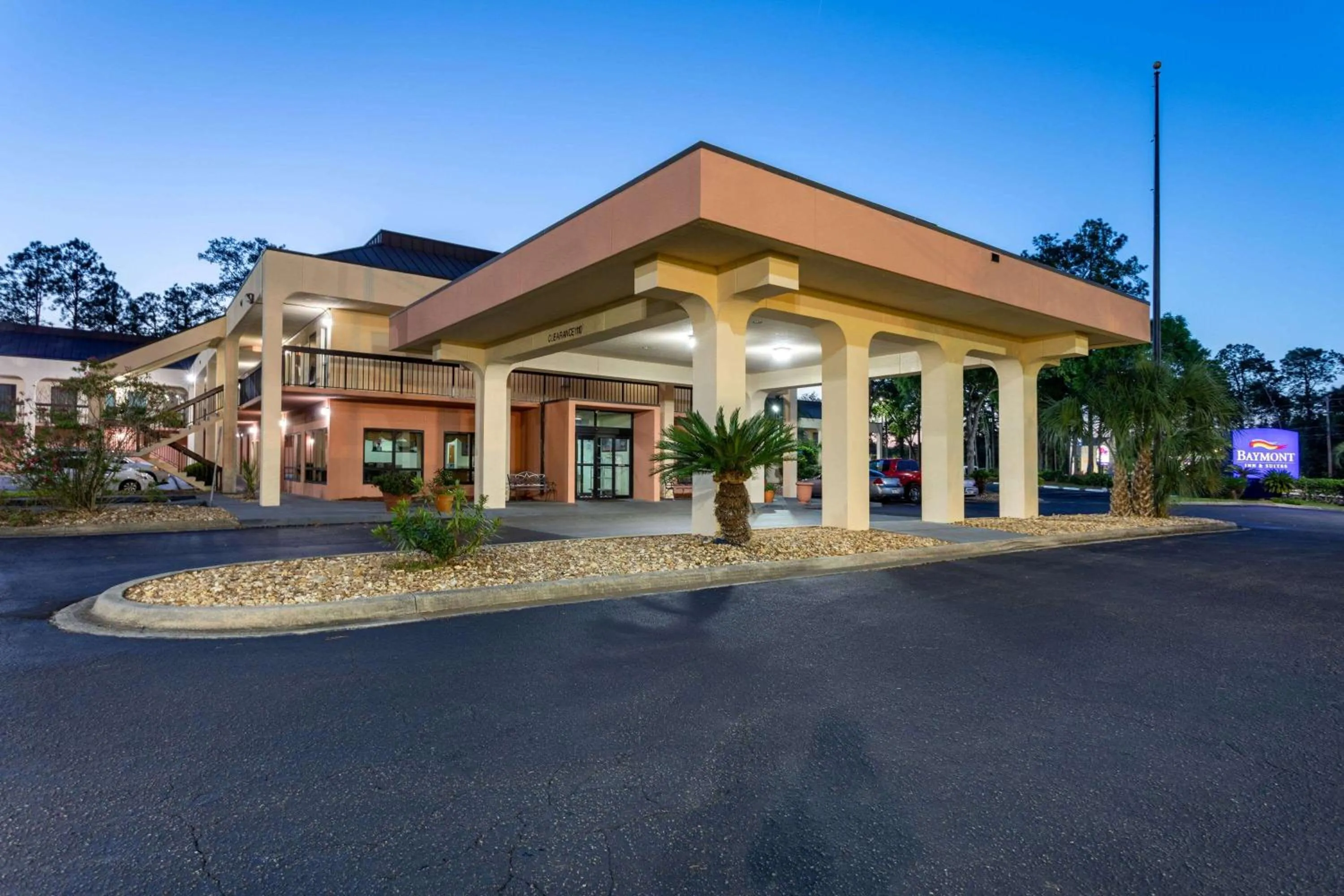 Property building in Baymont by Wyndham Tallahassee