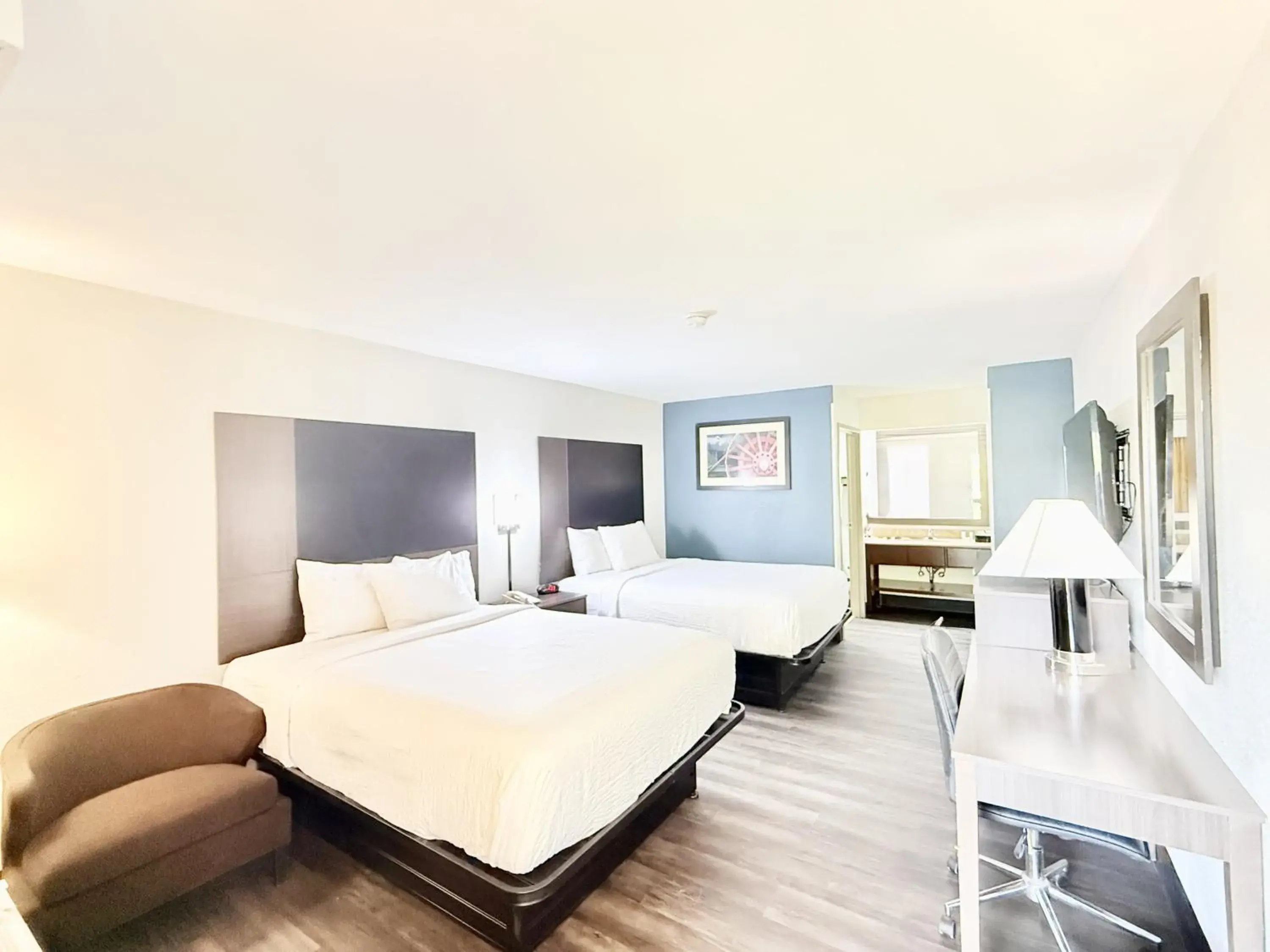 Bedroom, Bed in Baymont by Wyndham Tallahassee Bedroom, Bed in Baymont by Wyndham Tallahassee