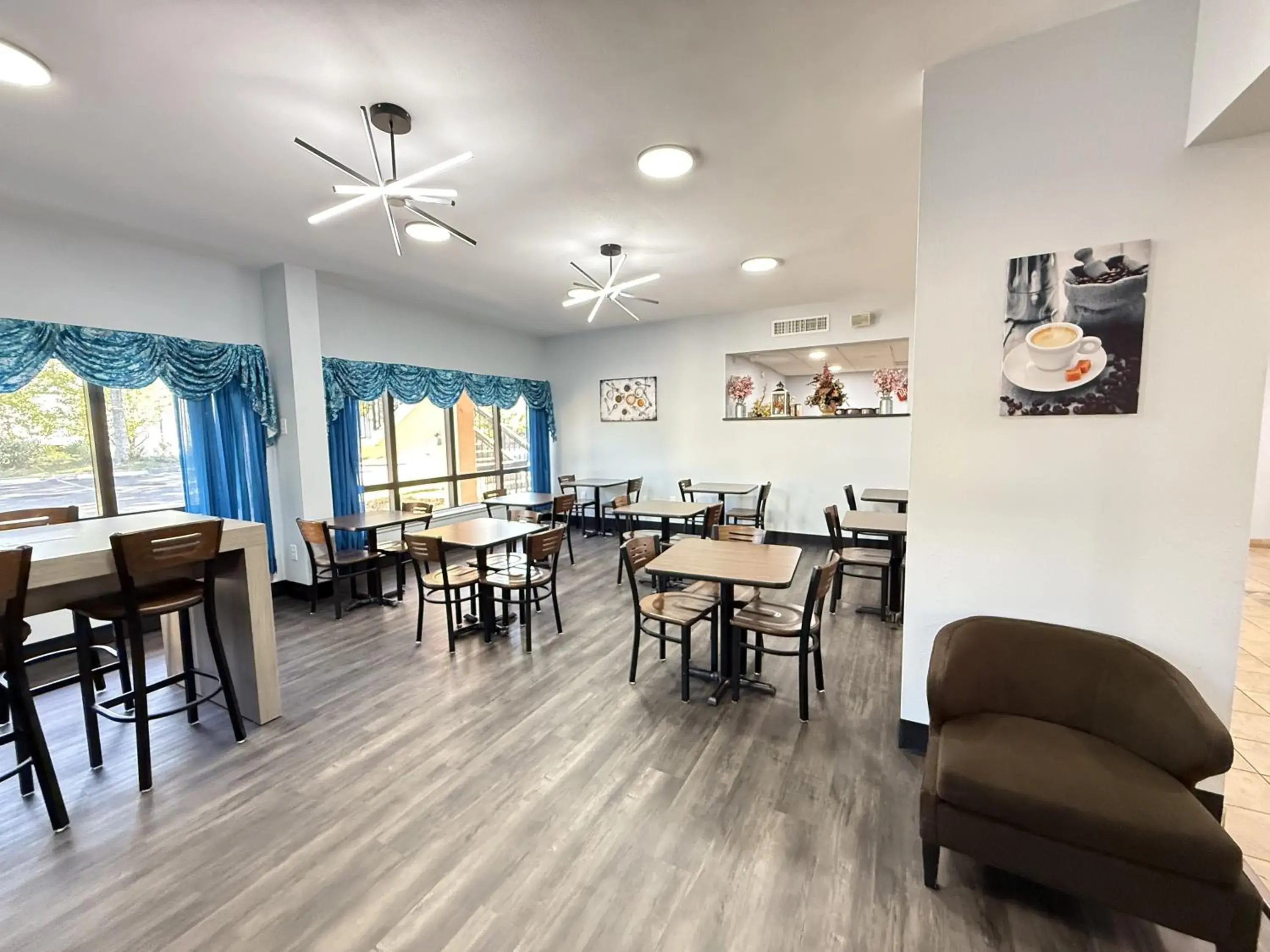 Restaurant/places to eat in Baymont by Wyndham Tallahassee Restaurant/places to eat in Baymont by Wyndham Tallahassee