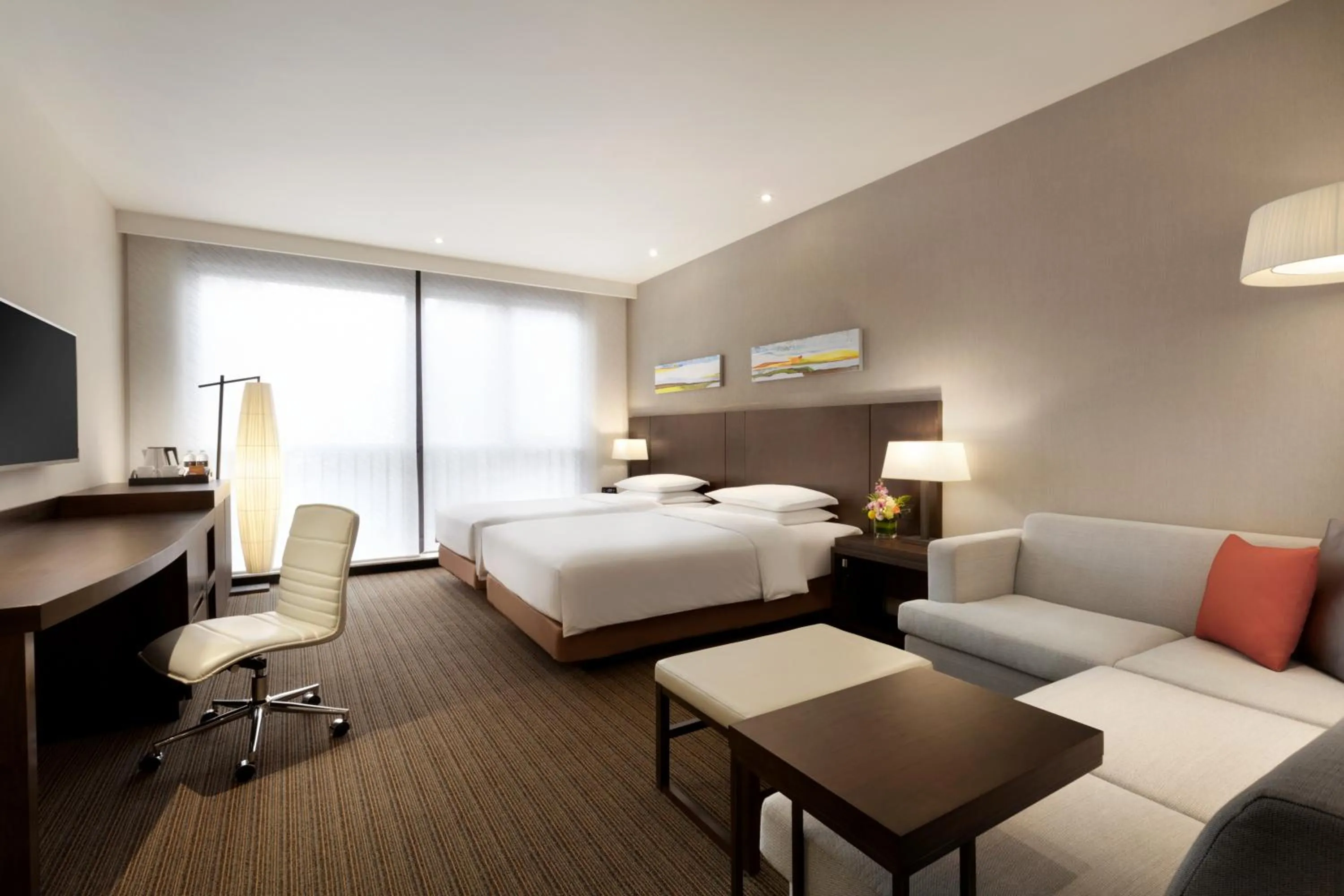 Bed in Hyatt Place Shanghai New Hongqiao