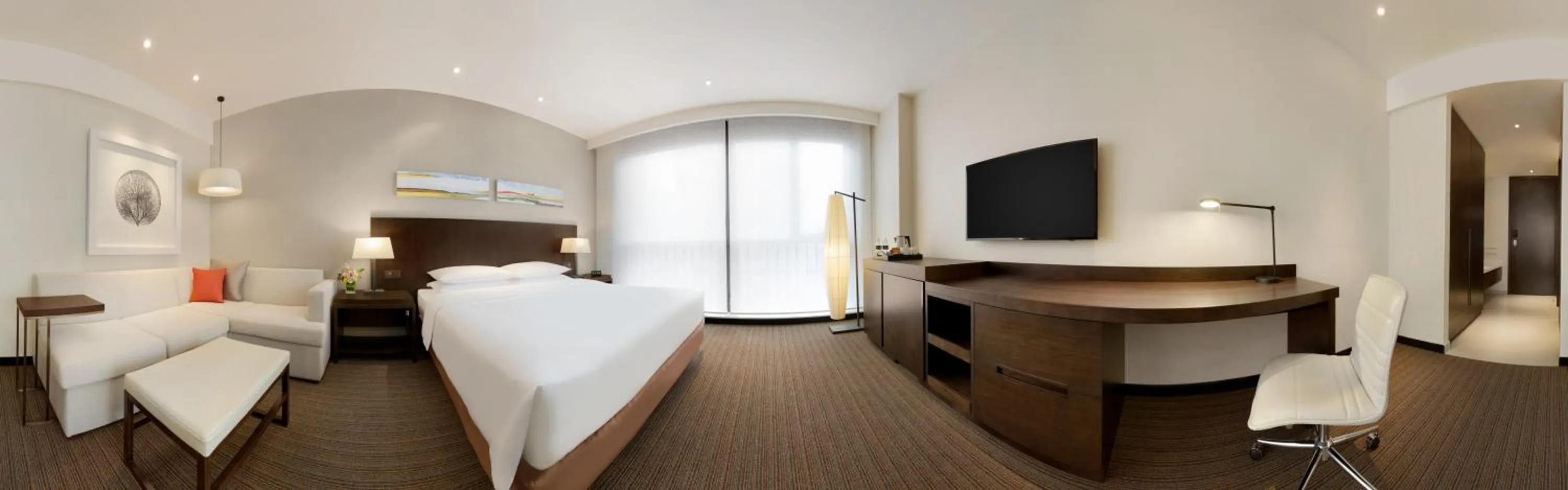 Bed in Hyatt Place Shanghai New Hongqiao