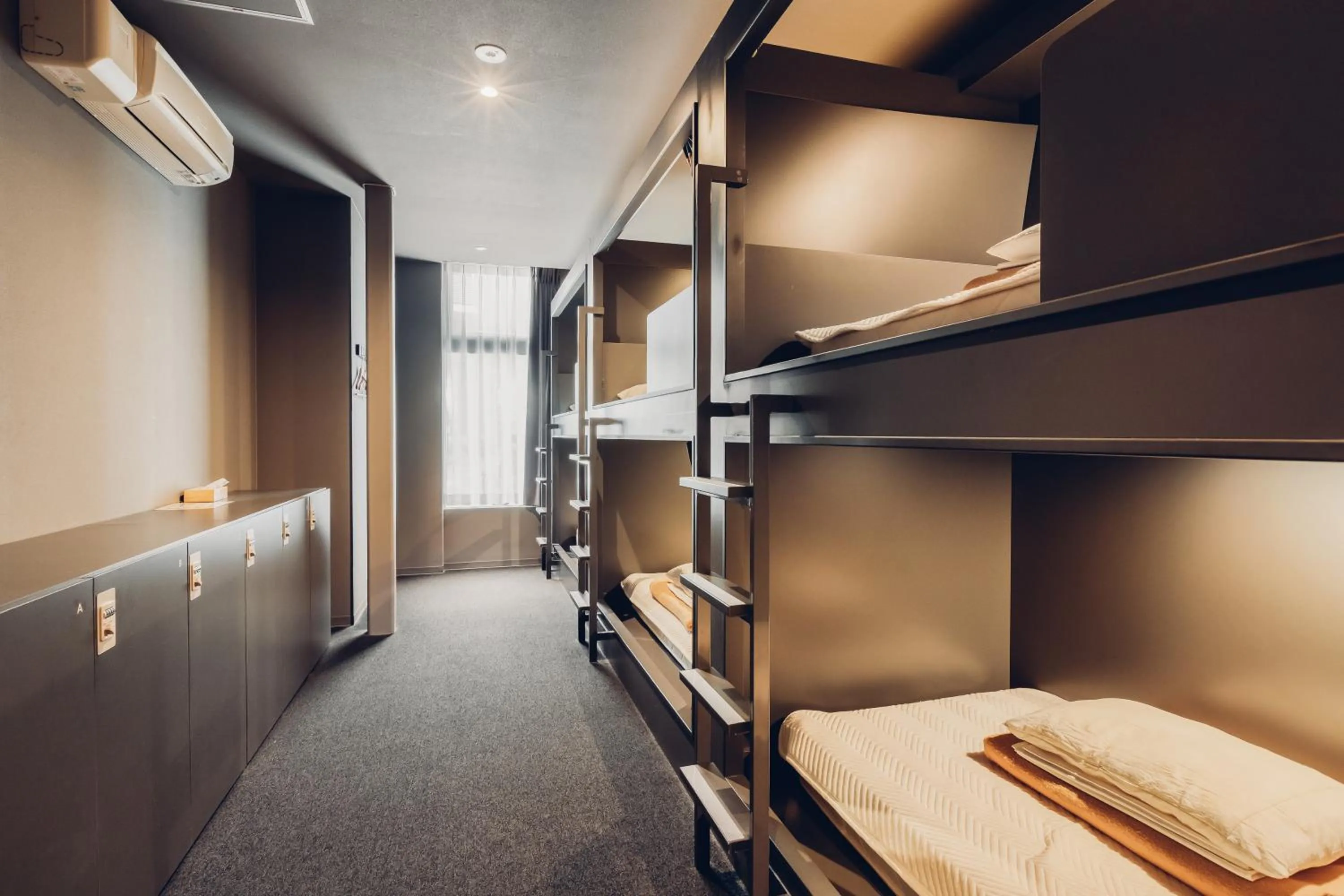 Photo of the whole room, Bed in BON Hostel