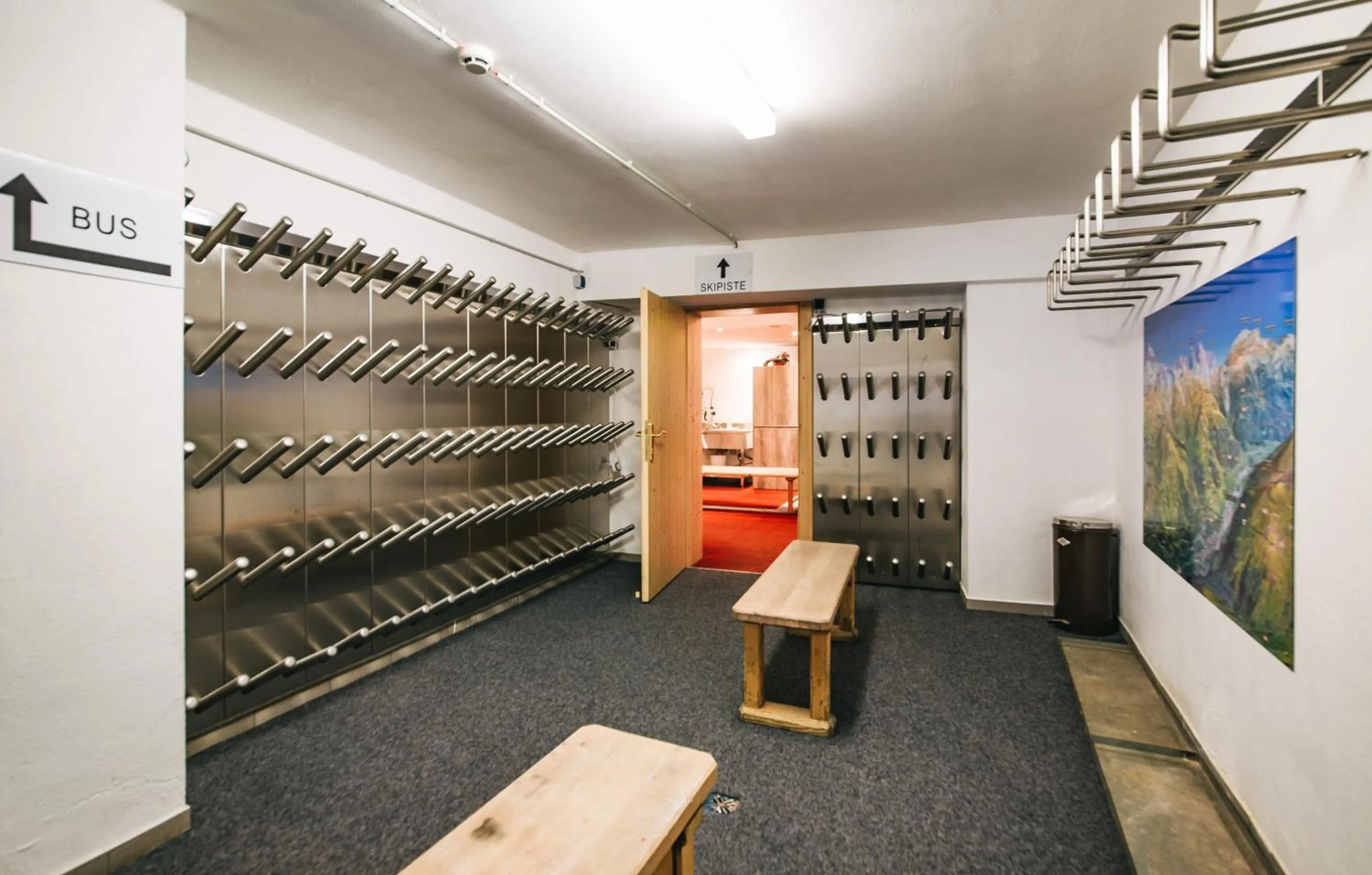 Decorative detail in Arlen Lodge Hotel-Garni