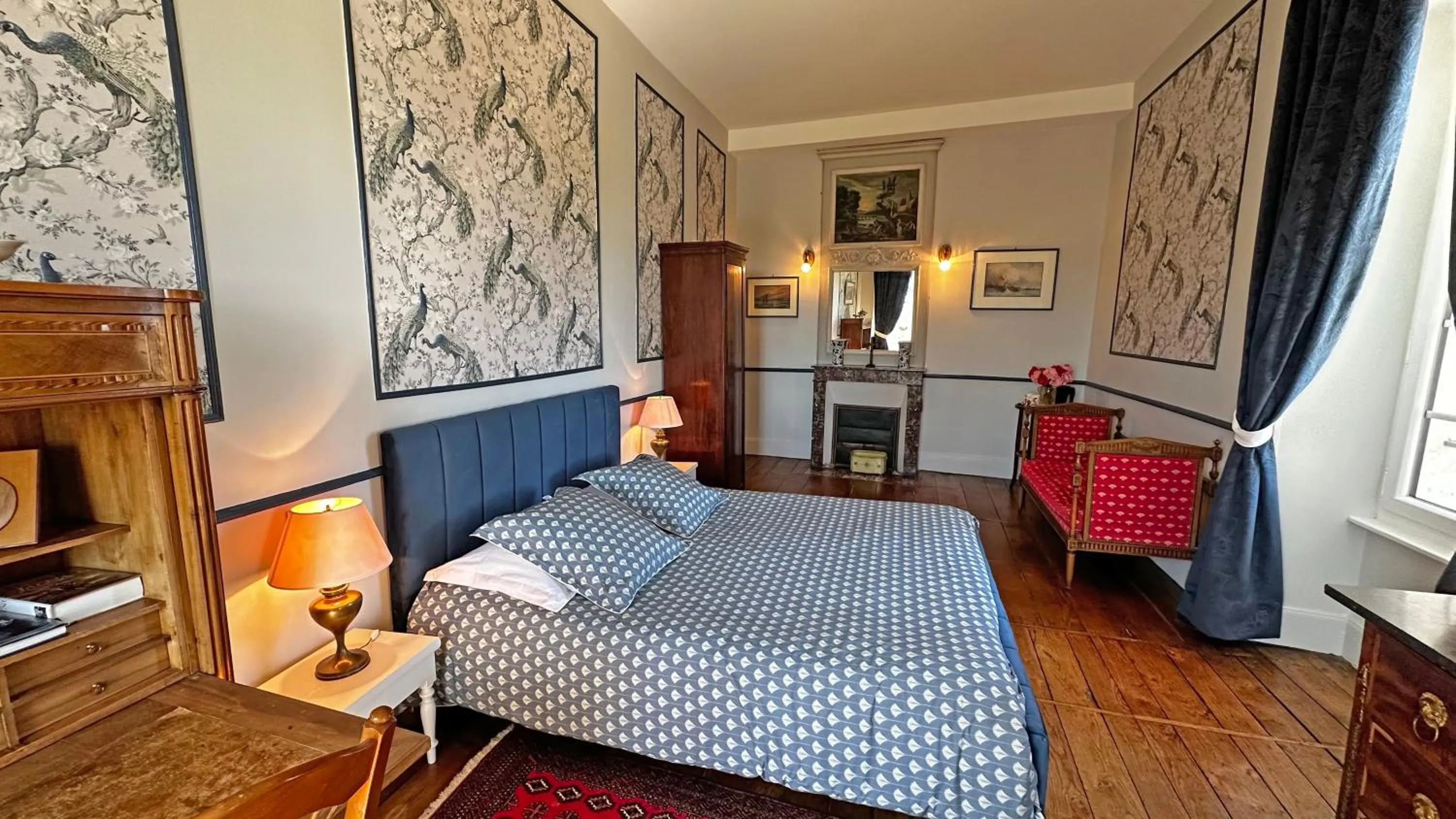 Bed in Château de la Chabroulie