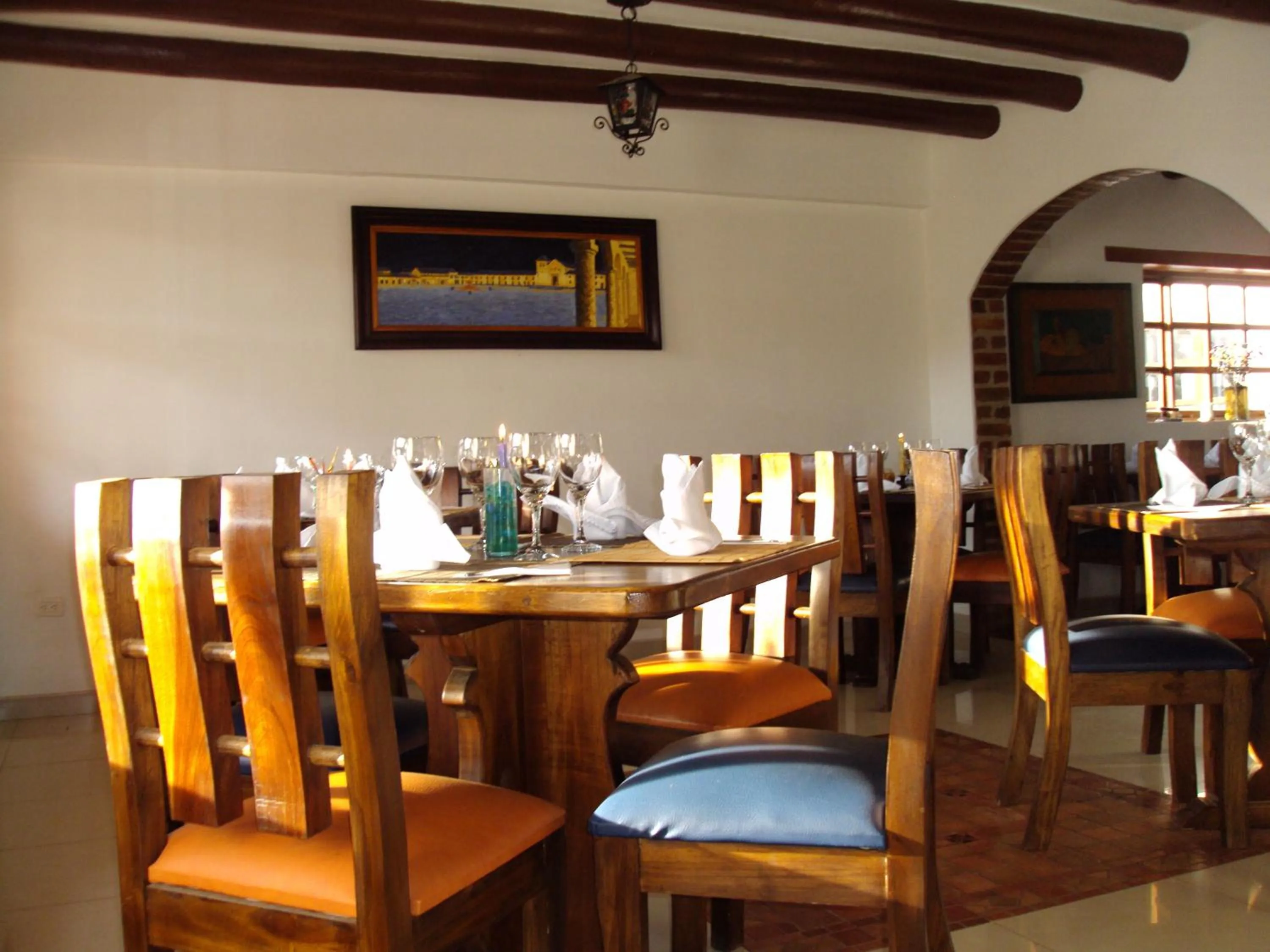 Restaurant/places to eat in Hotel Boutique Villa Roma