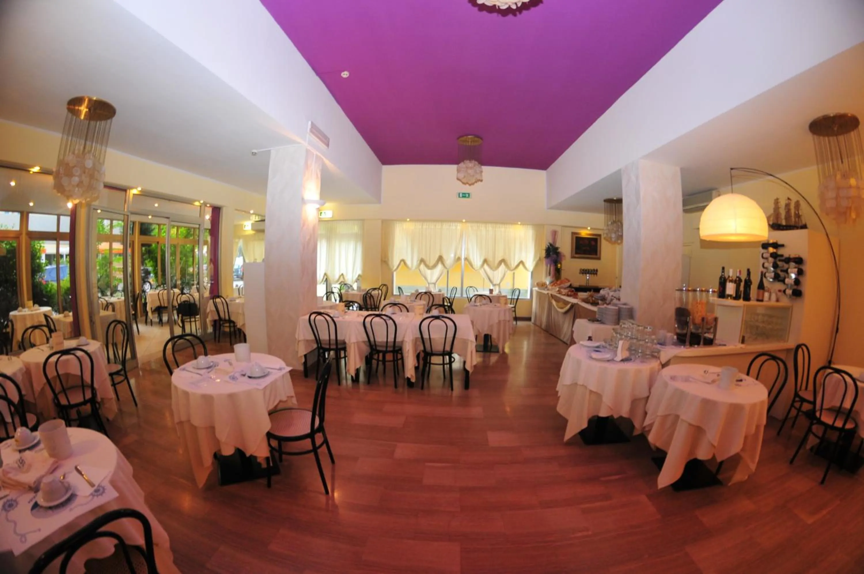 Lounge or bar in Hotel Antonella