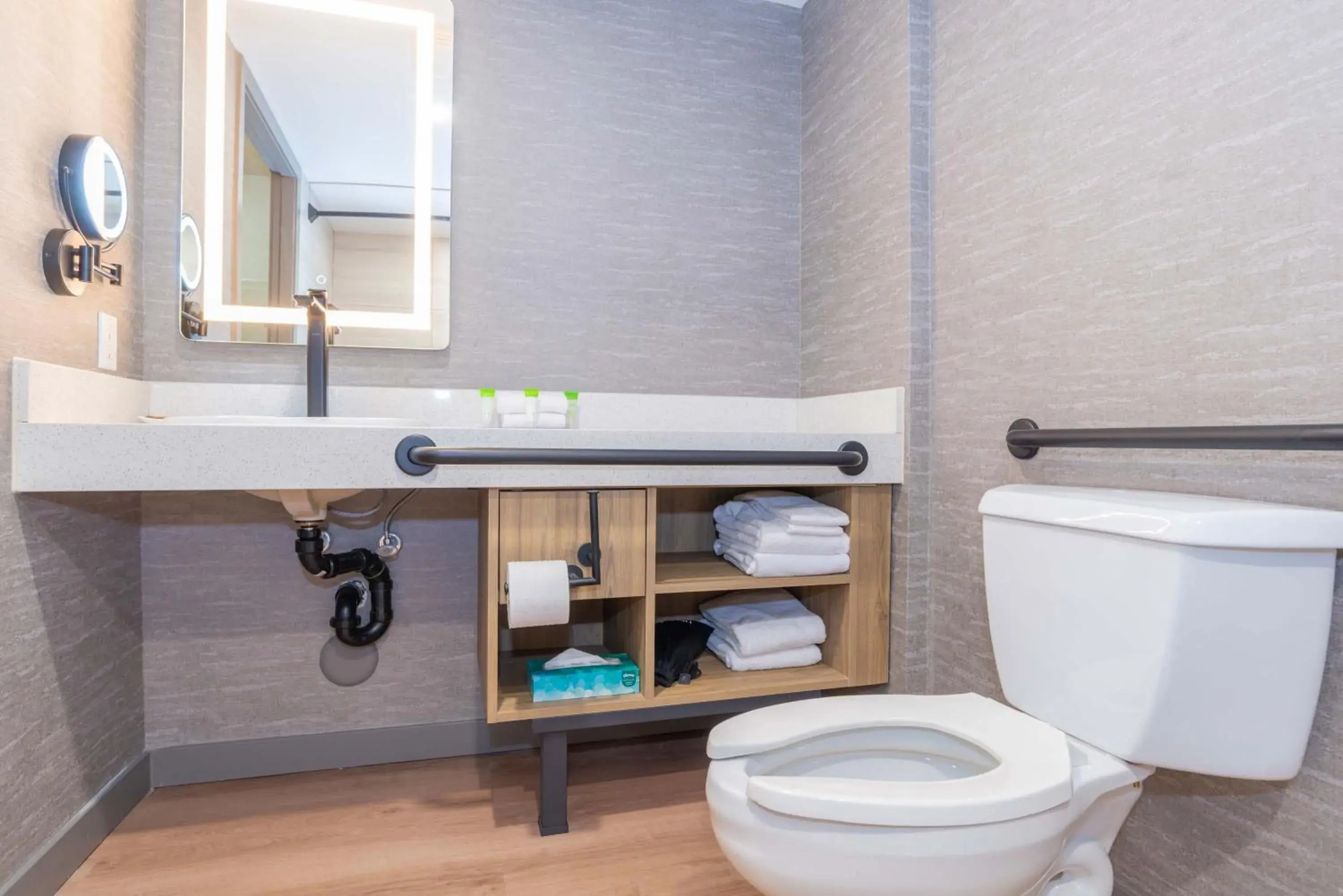 Bathroom in Sandman Suites Surrey - Guildford Bathroom in Sandman Suites Surrey - Guildford