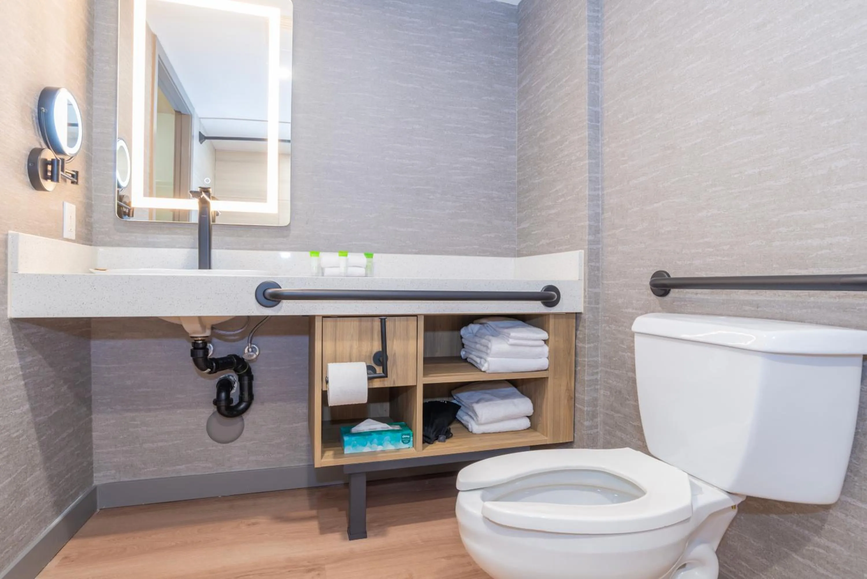 Bathroom in Sandman Suites Surrey - Guildford